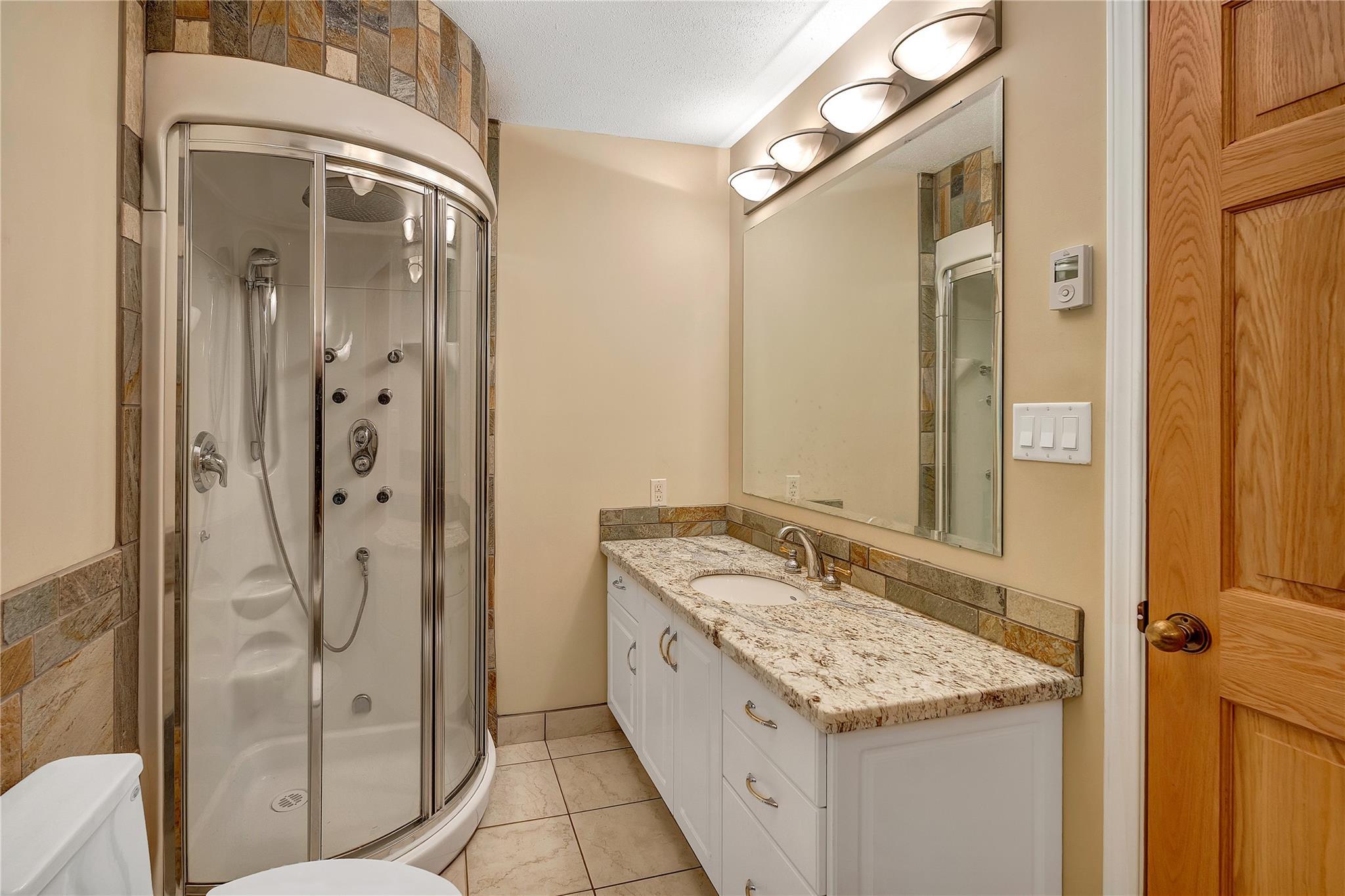 126 Lee Avenue Penticton V2A 3V8