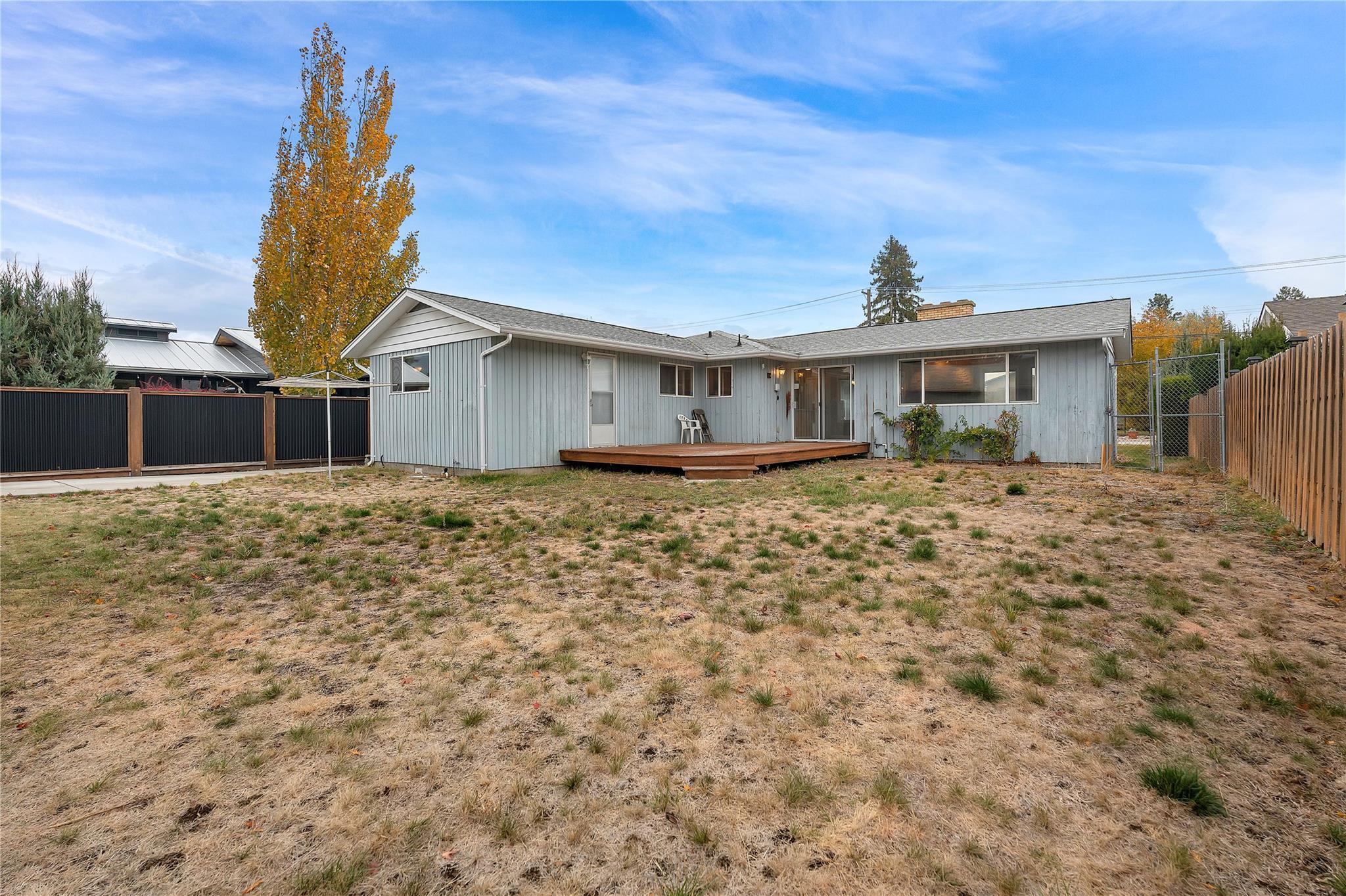 126 Lee Avenue Penticton V2A 3V8