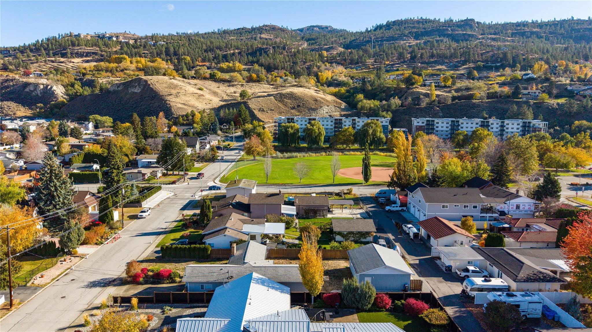 126 Lee Avenue Penticton V2A 3V8