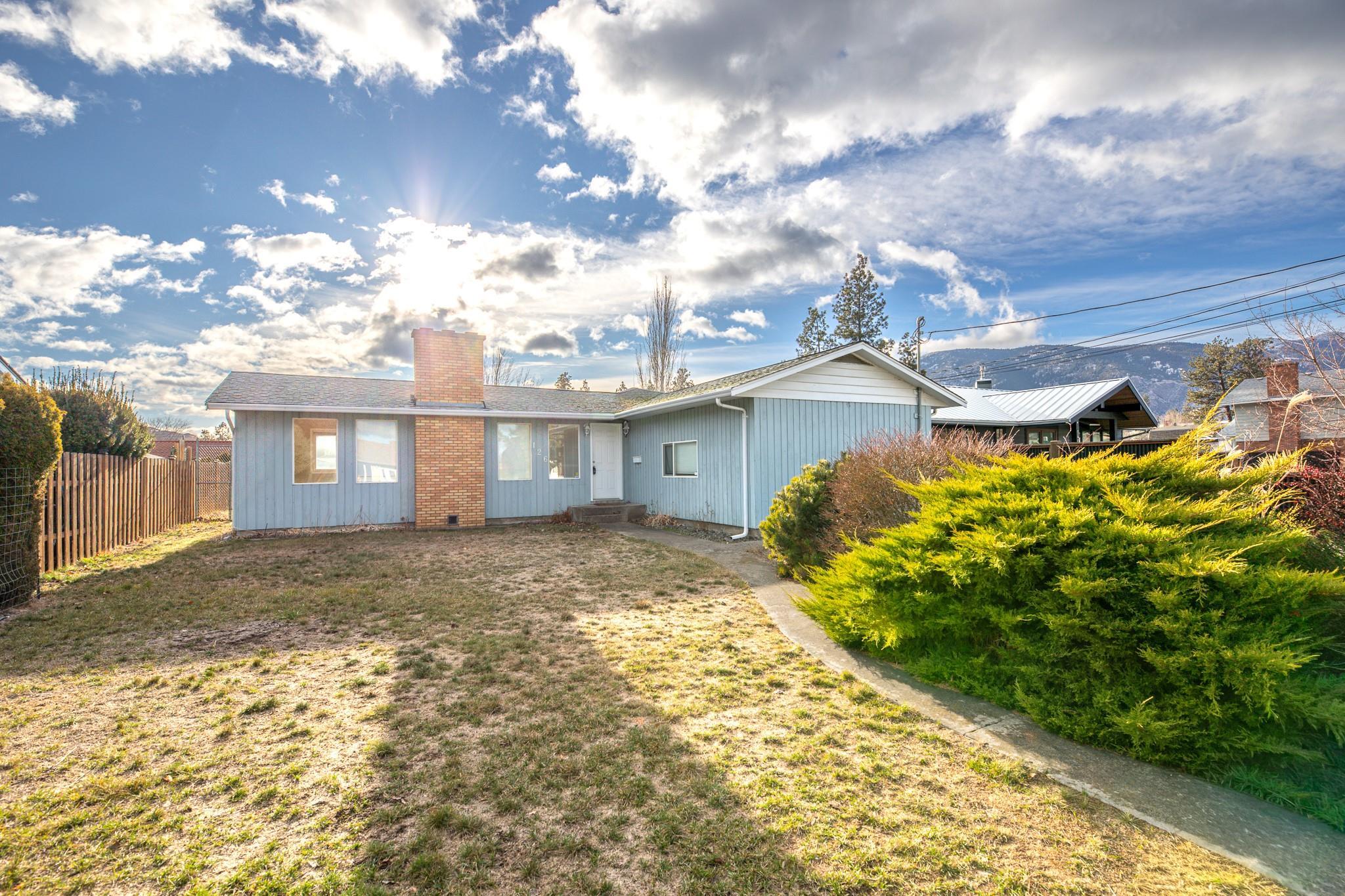 126 Lee Avenue Penticton V2A 3V8