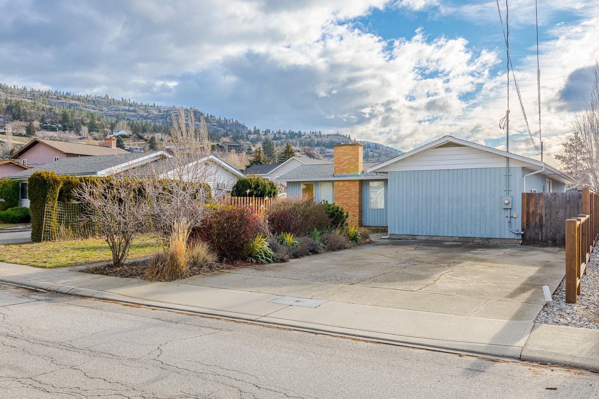 126 Lee Avenue Penticton V2A 3V8