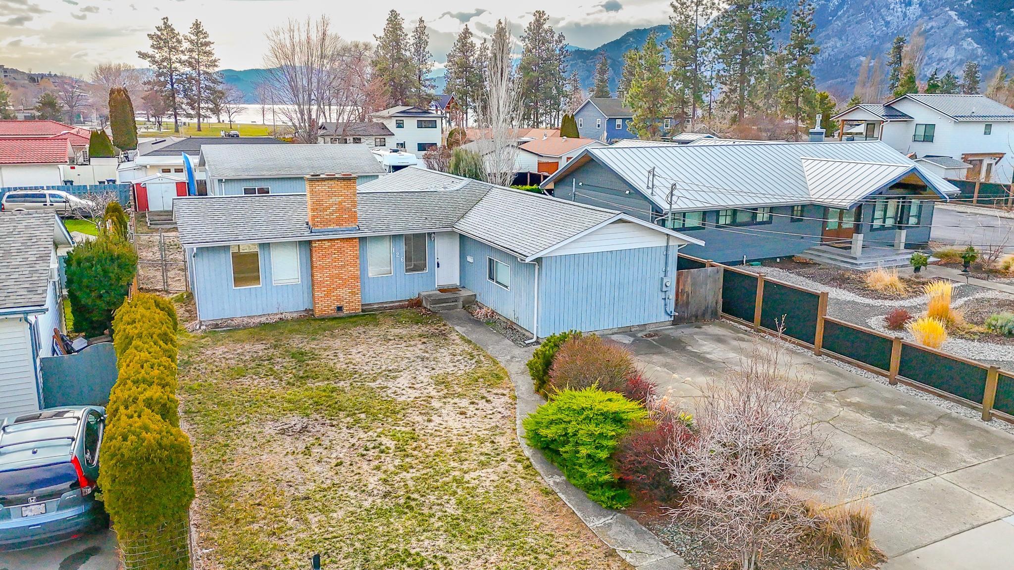126 Lee Avenue Penticton V2A 3V8