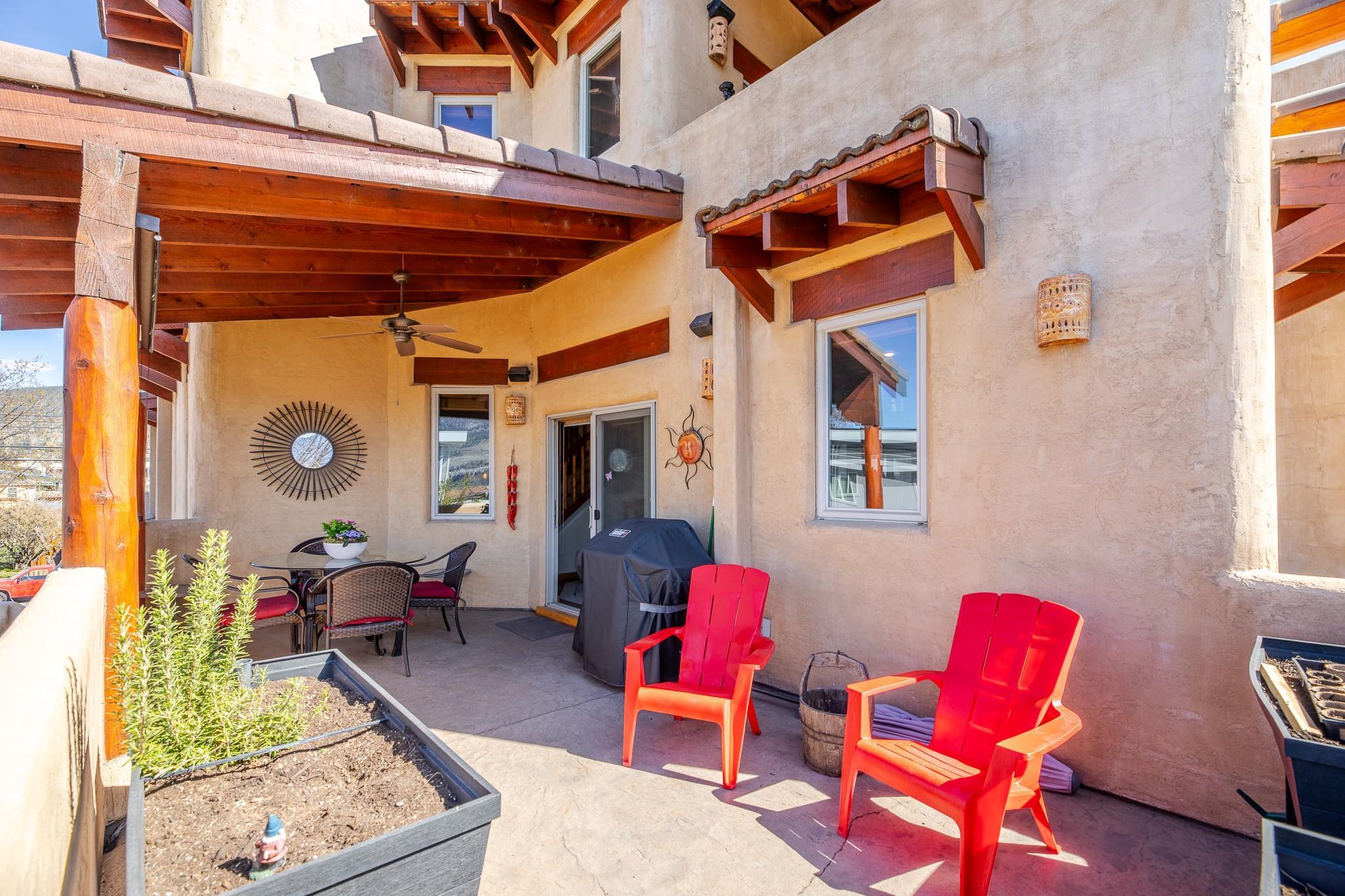 483 Maurice Street 105 Penticton V2A 5V8