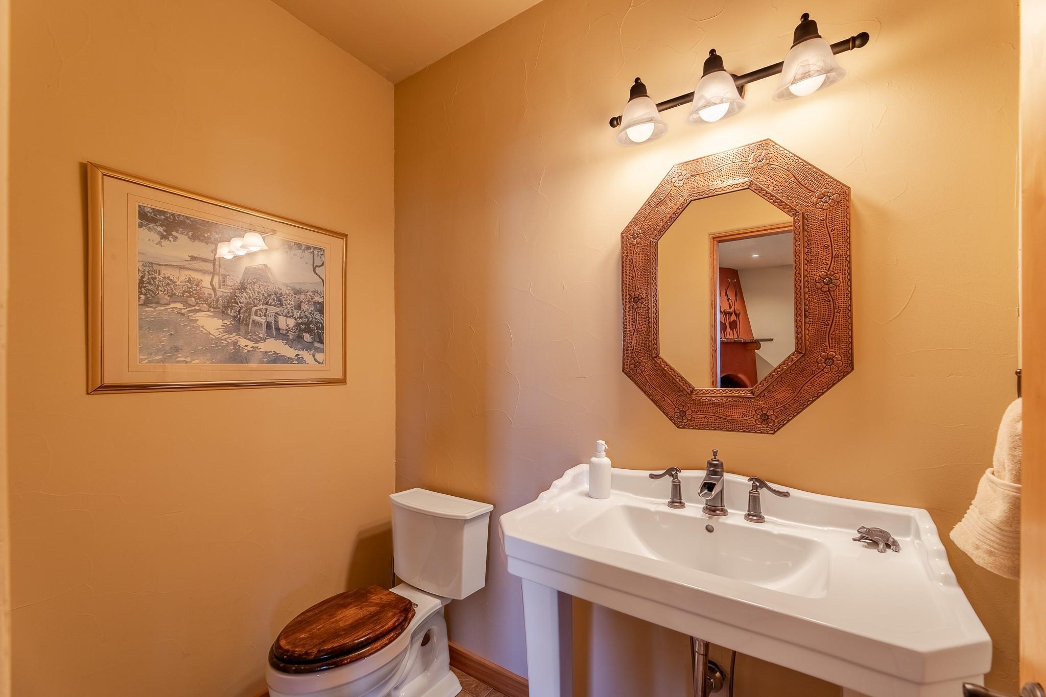 483 Maurice Street 105 Penticton V2A 5V8