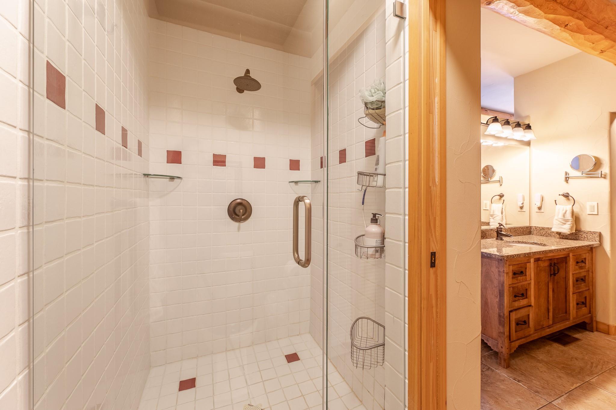 483 Maurice Street 105 Penticton V2A 5V8