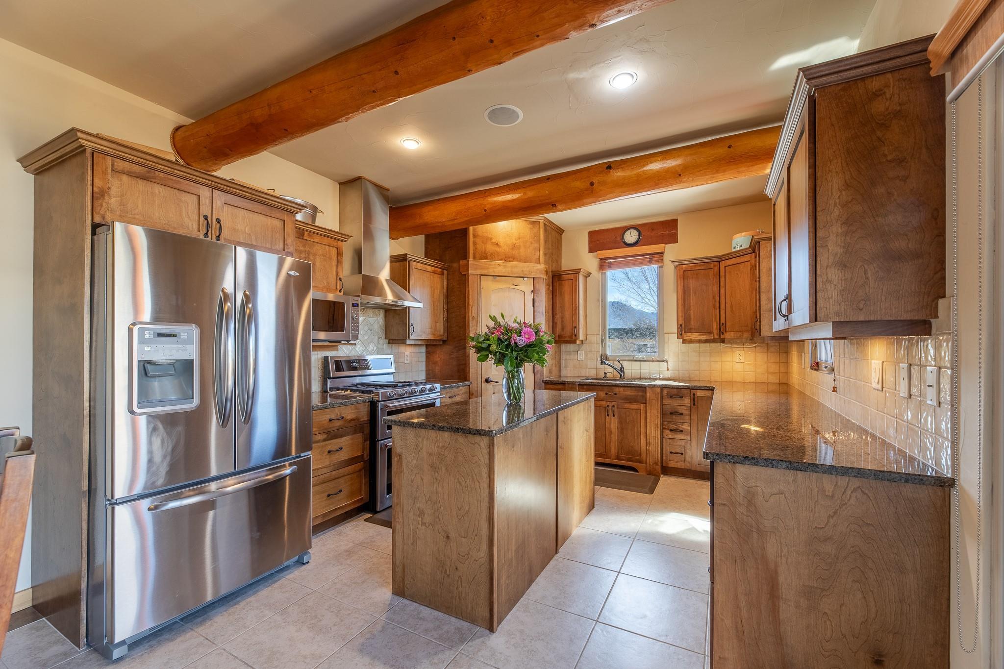 483 Maurice Street 105 Penticton V2A 5V8