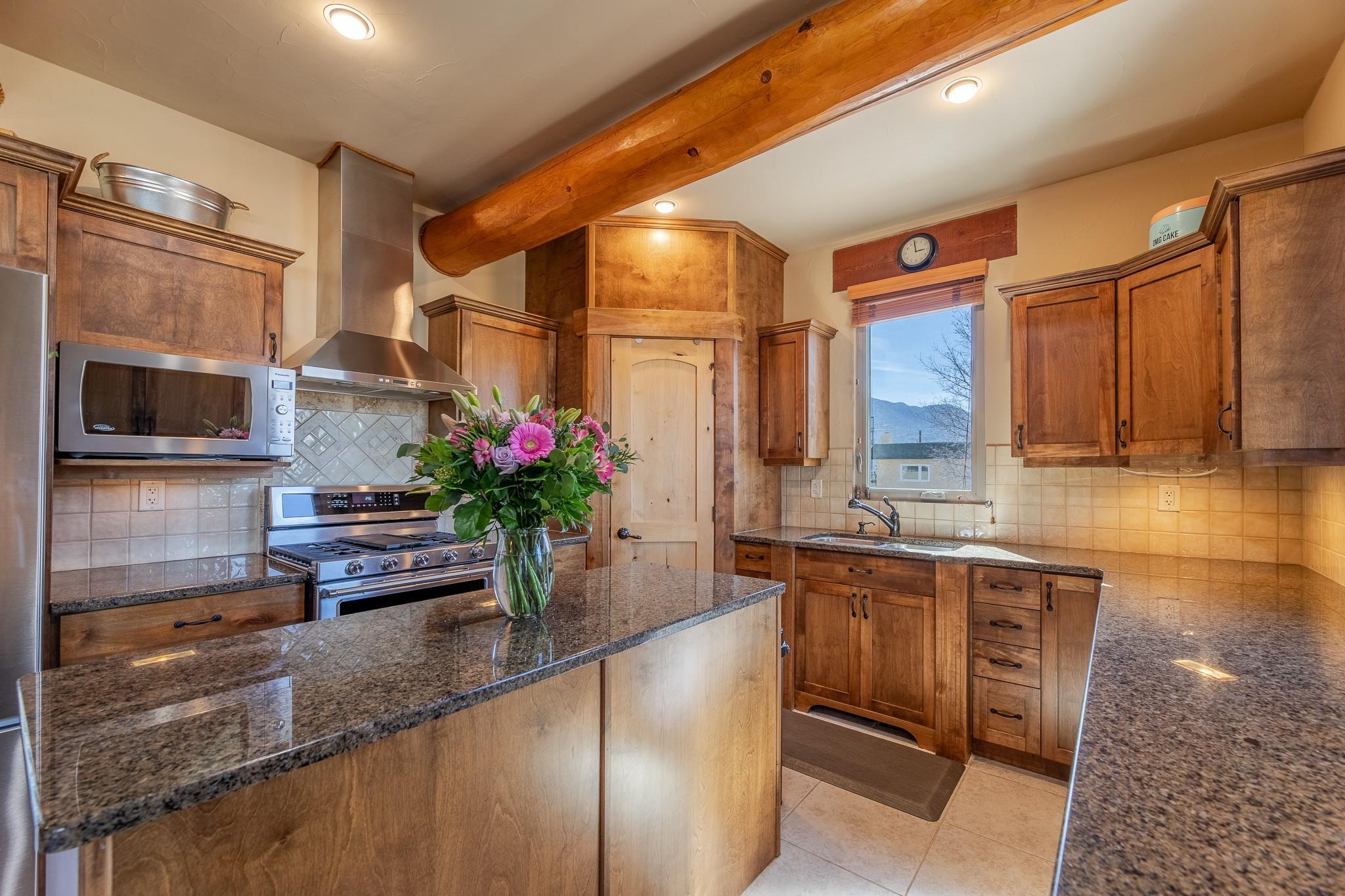 483 Maurice Street 105 Penticton V2A 5V8