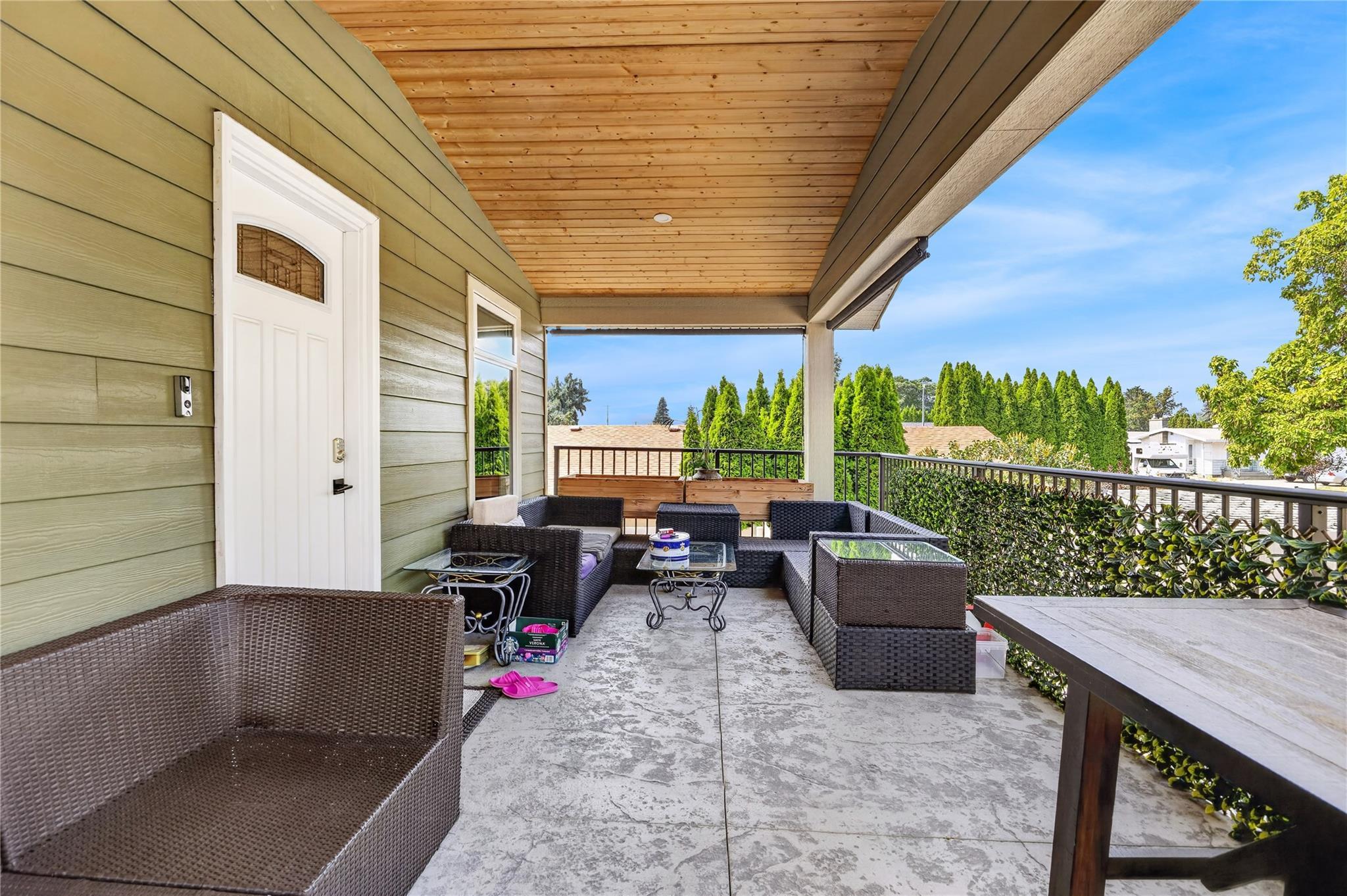 127 Okanagan Avenue W Penticton V2A 3L2