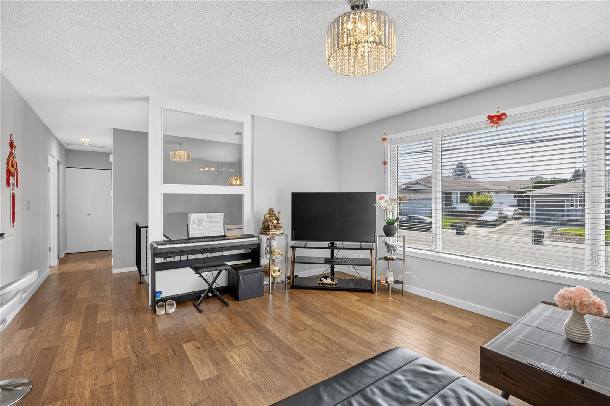 127 Okanagan Avenue W Penticton V2A 3L2