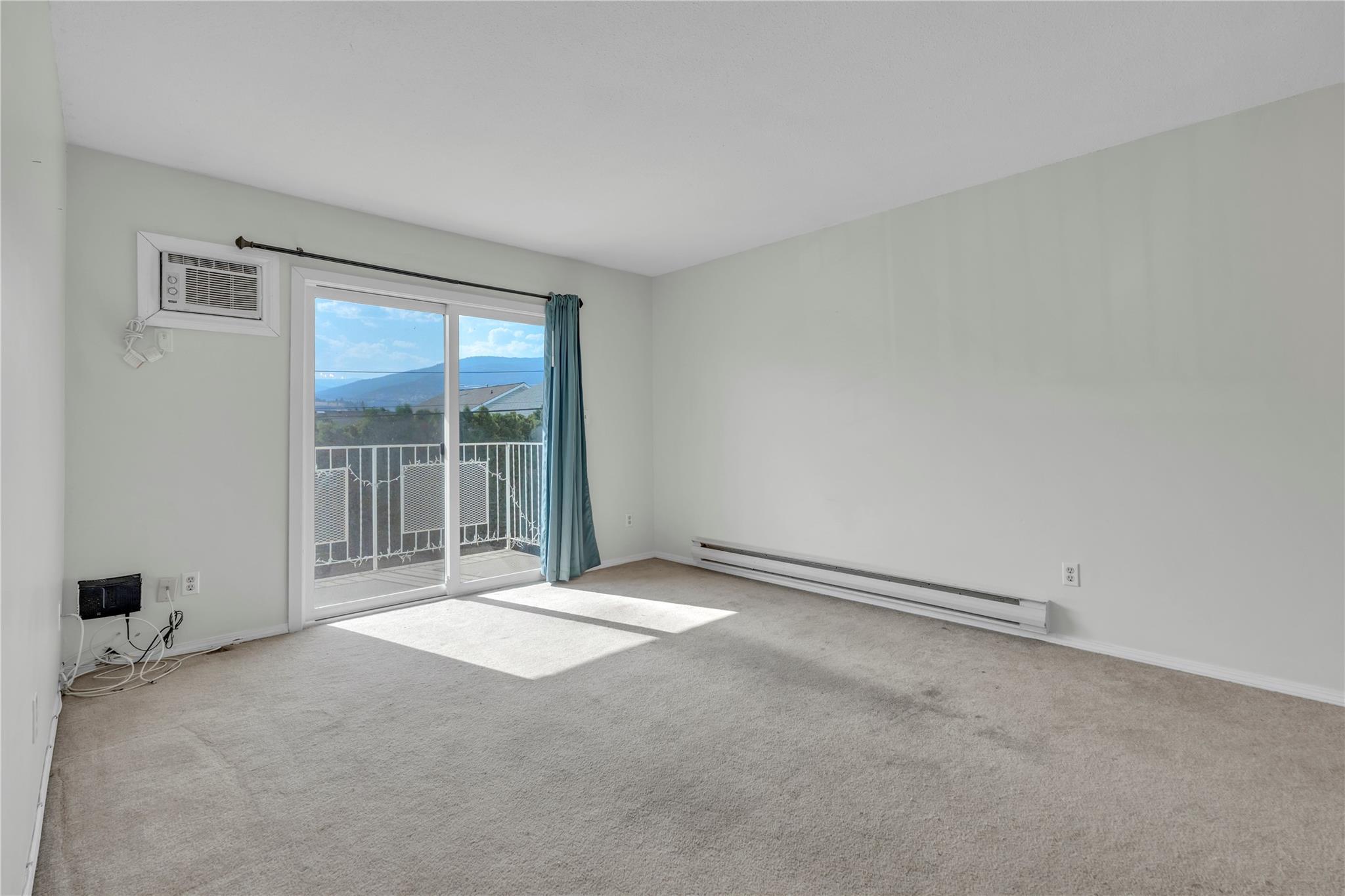 198 Roy Avenue 208 Penticton V2A 3M9