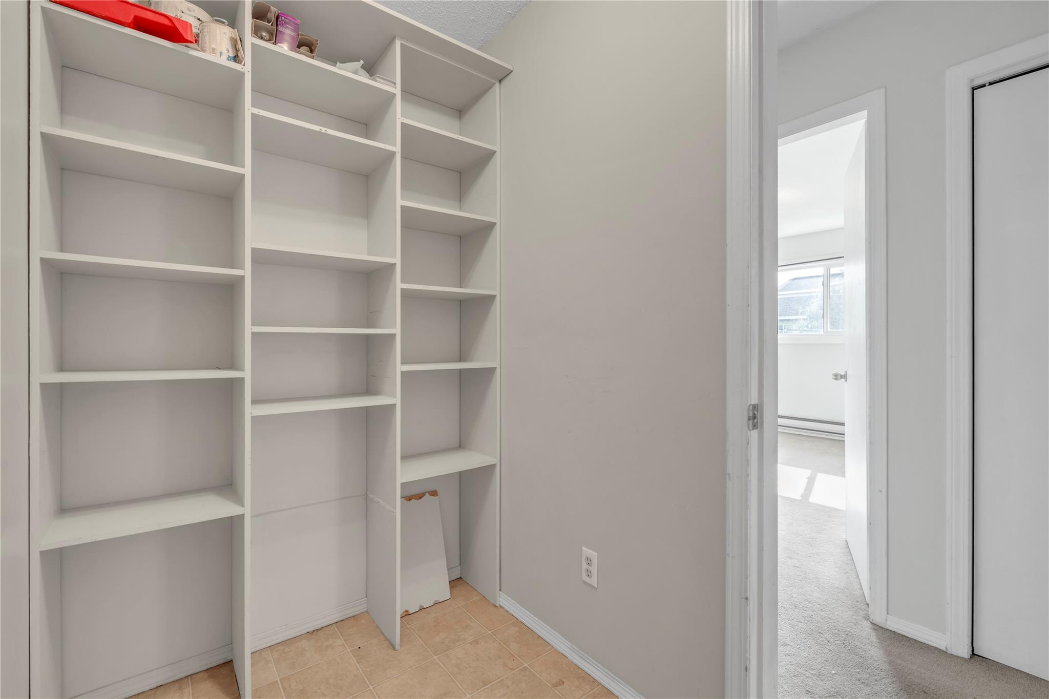 198 Roy Avenue 208 Penticton V2A 3M9