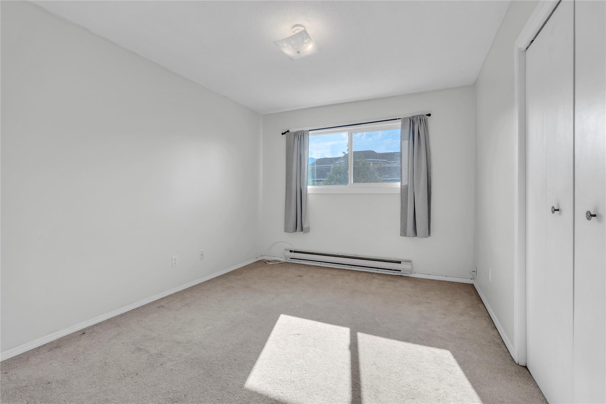 198 Roy Avenue 208 Penticton V2A 3M9