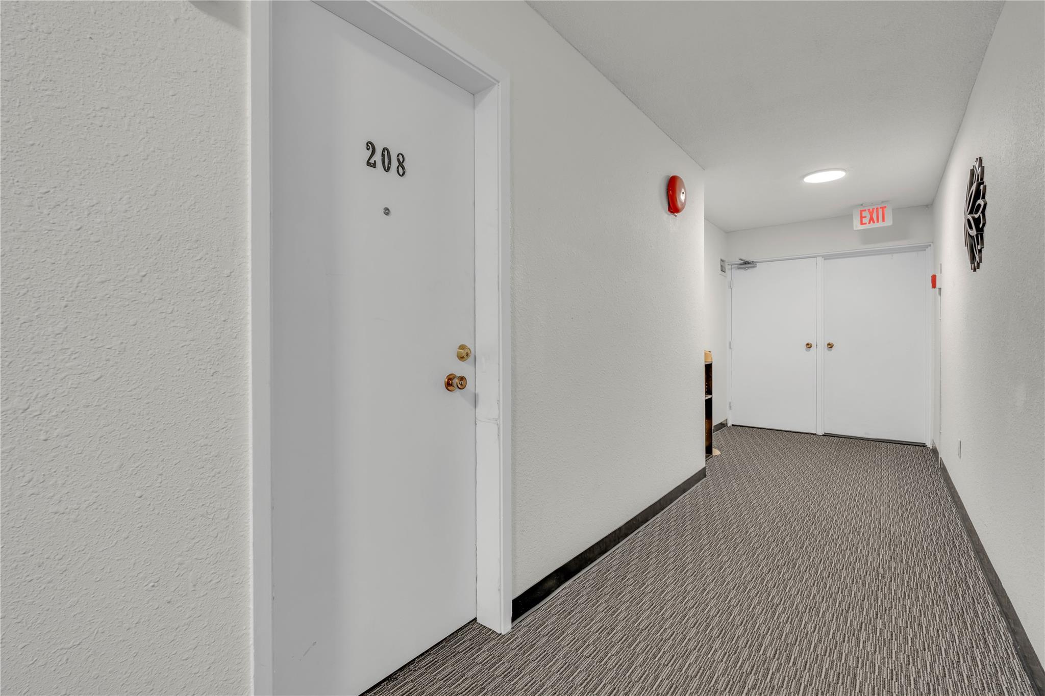 198 Roy Avenue 208 Penticton V2A 3M9