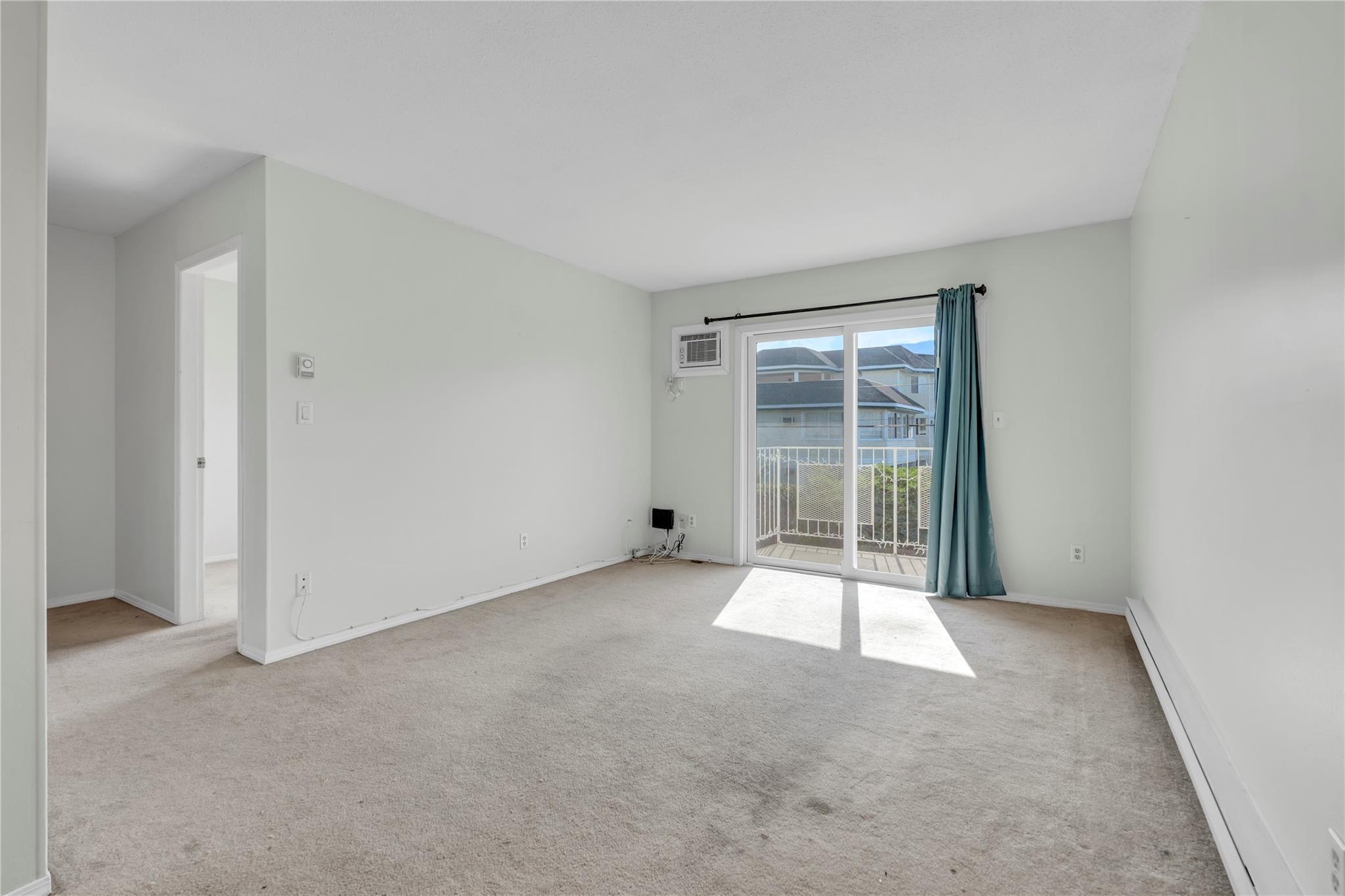 198 Roy Avenue 208 Penticton V2A 3M9