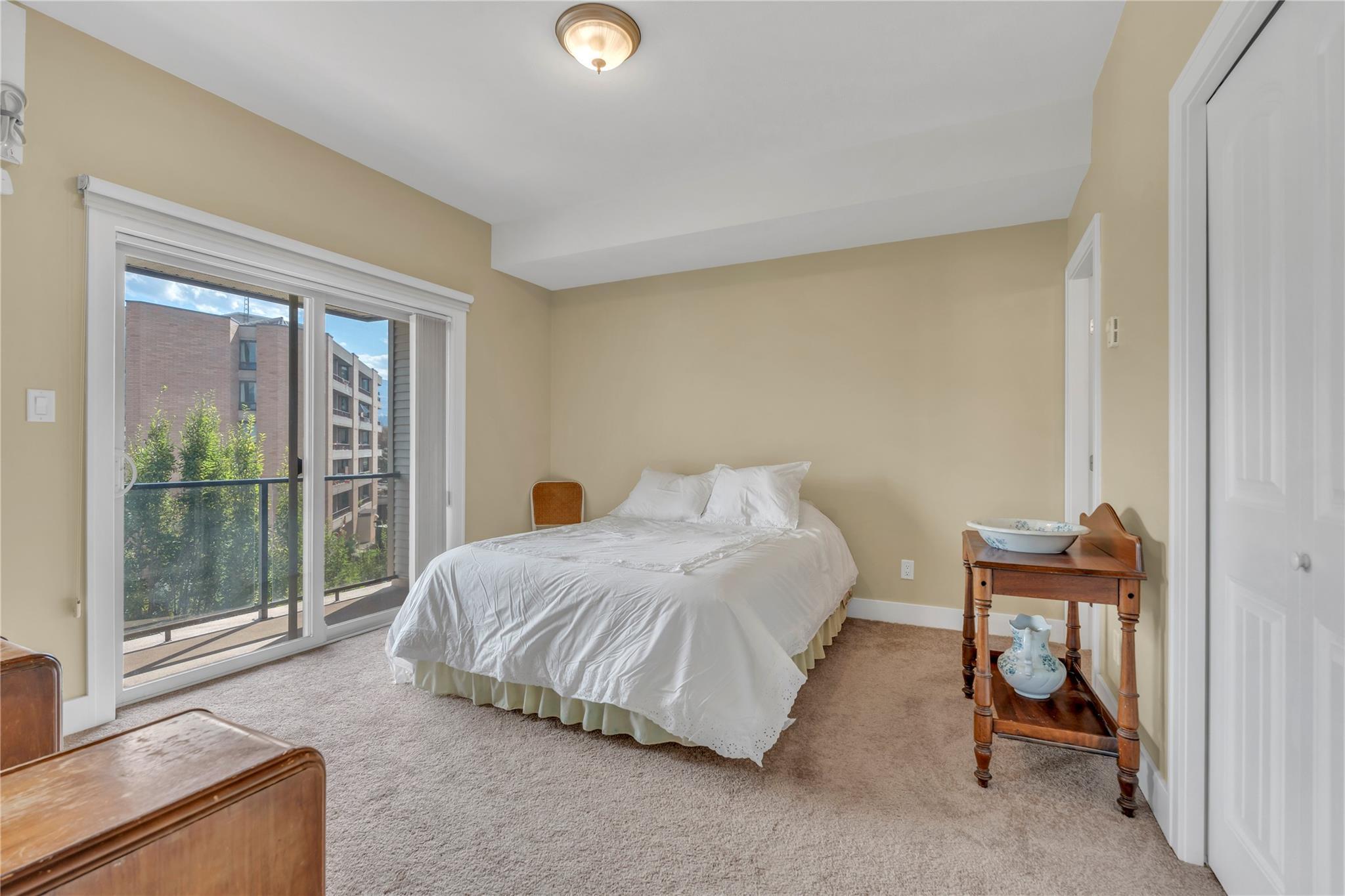 240 Wade Avenue 401 Penticton V2A 1T8