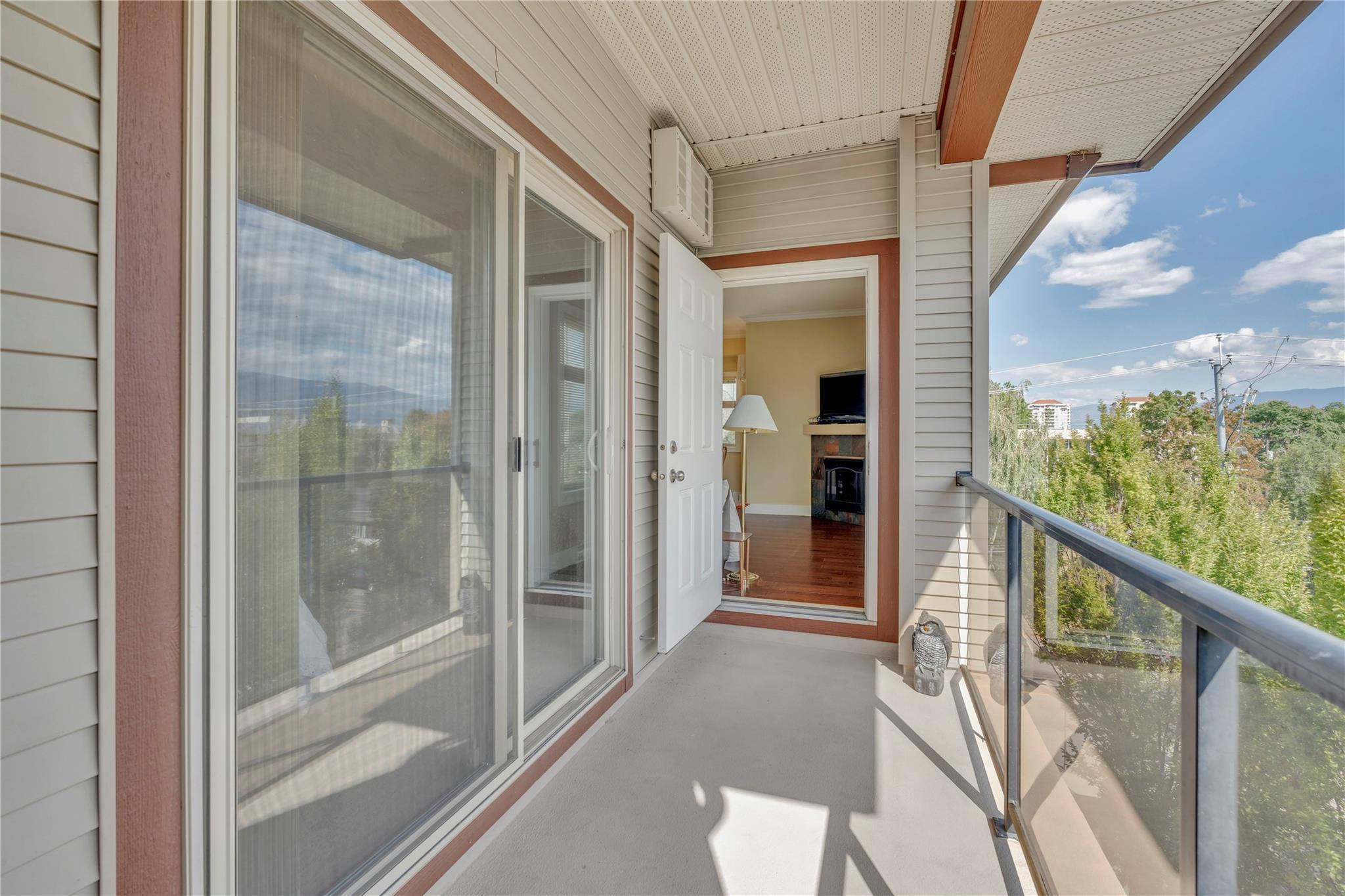 240 Wade Avenue 401 Penticton V2A 1T8
