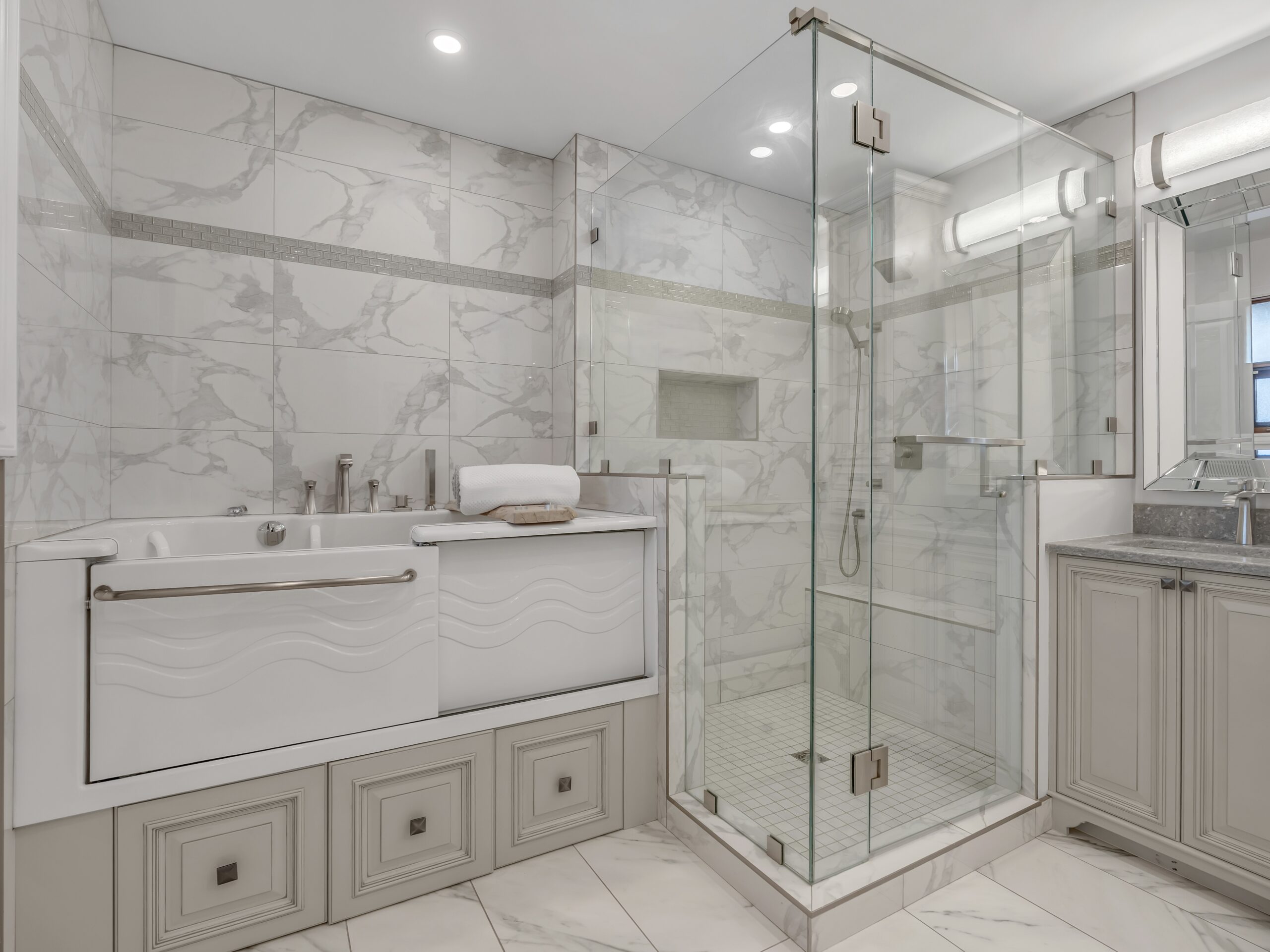 146 Yorkton Avenue Penticton V2A 3V2