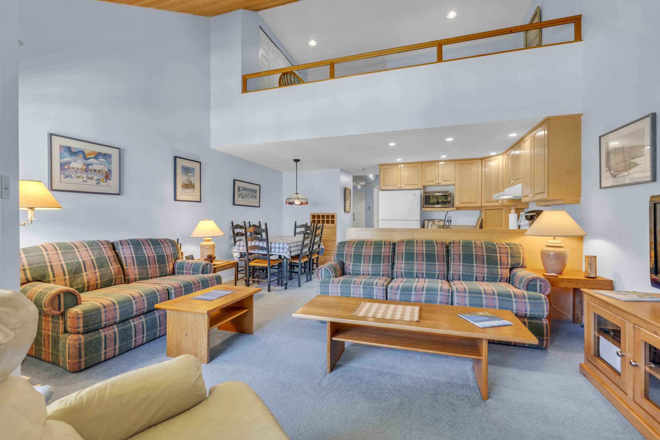 330 Strayhorse Road 318 Apex Mountain V2A 0E2