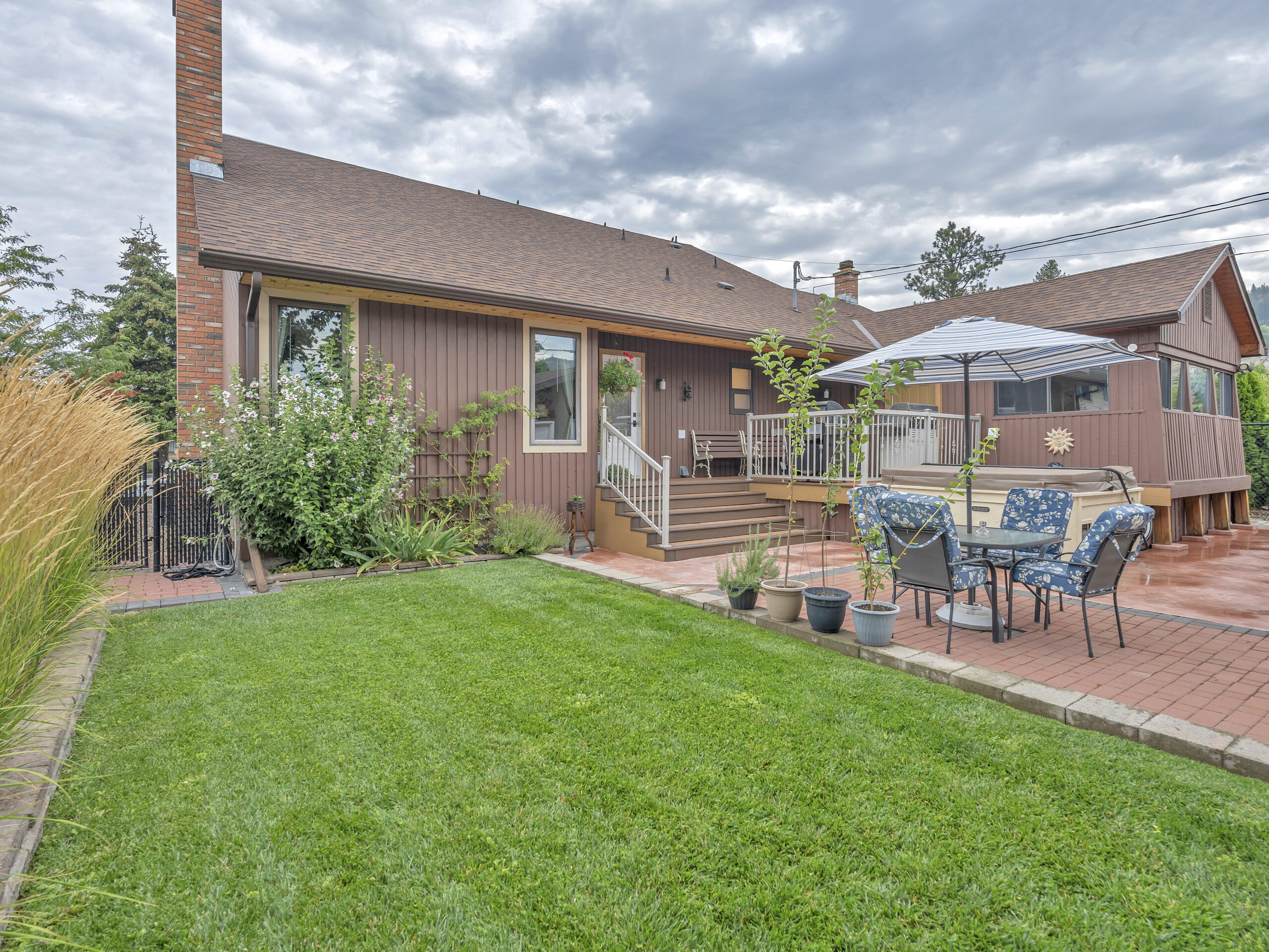 146 Yorkton Avenue Penticton V2A 3V2
