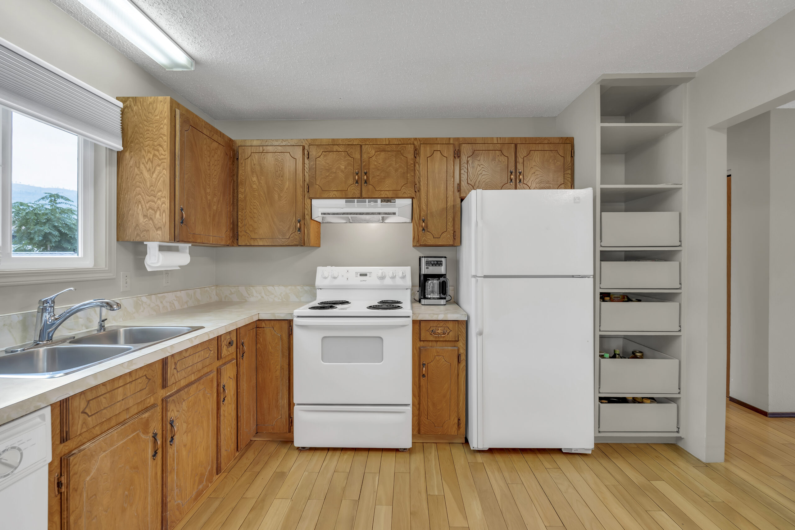 137 Murray Drive Penticton V2A 6W7