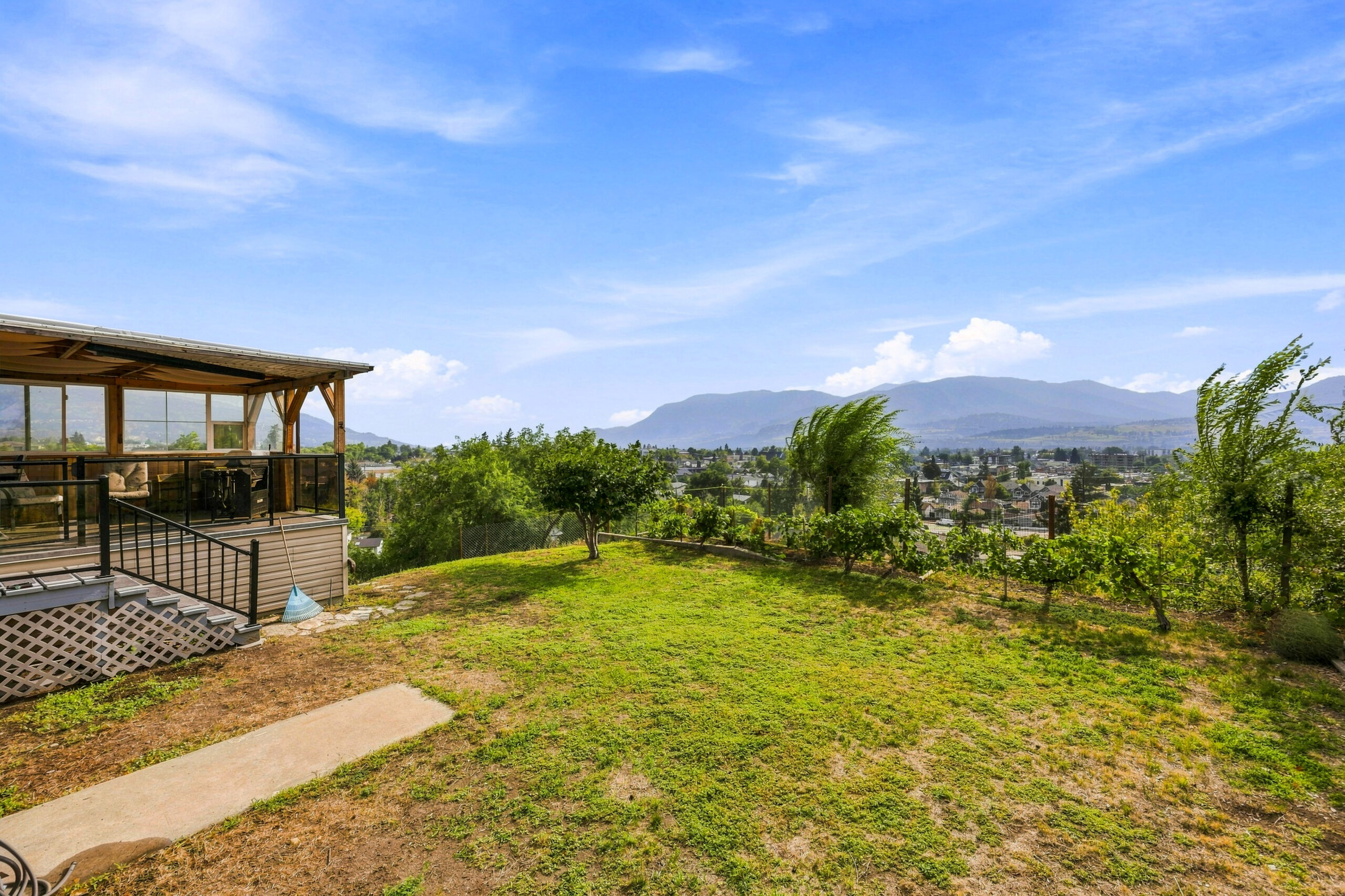 355 & 357 Gwyer Street Penticton V2A 1R2