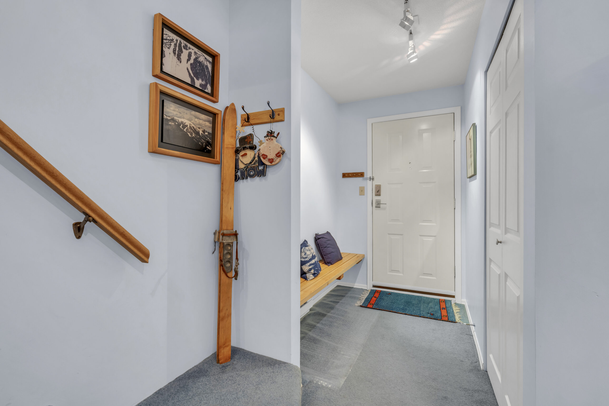330 Strayhorse Road 318 Apex Mountain V2A 0E2