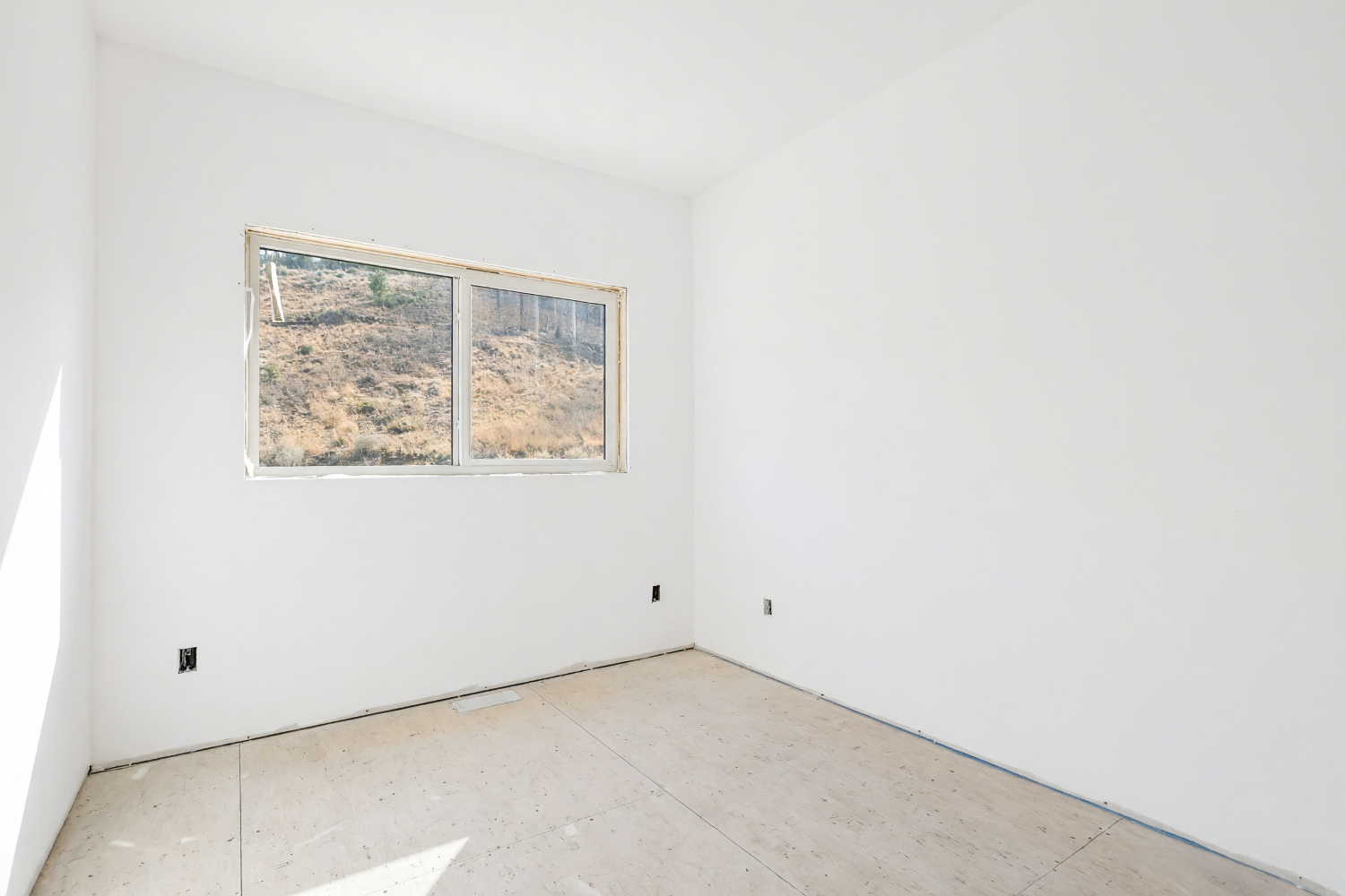 2830 Evergreen Drive 101 Penticton VA 0C2