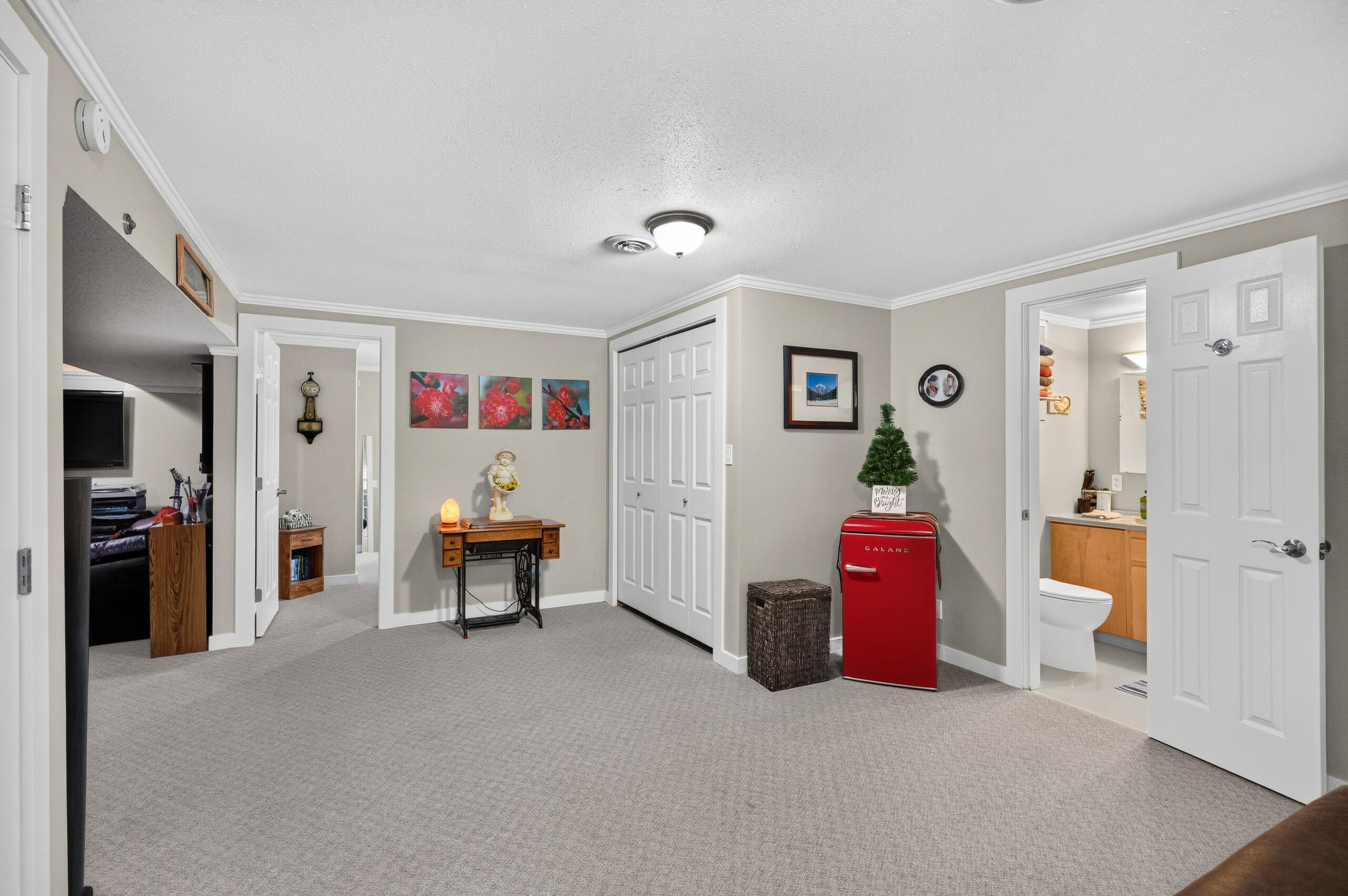 11304 Dunsdon Crescent Summerland V0H 1Z0