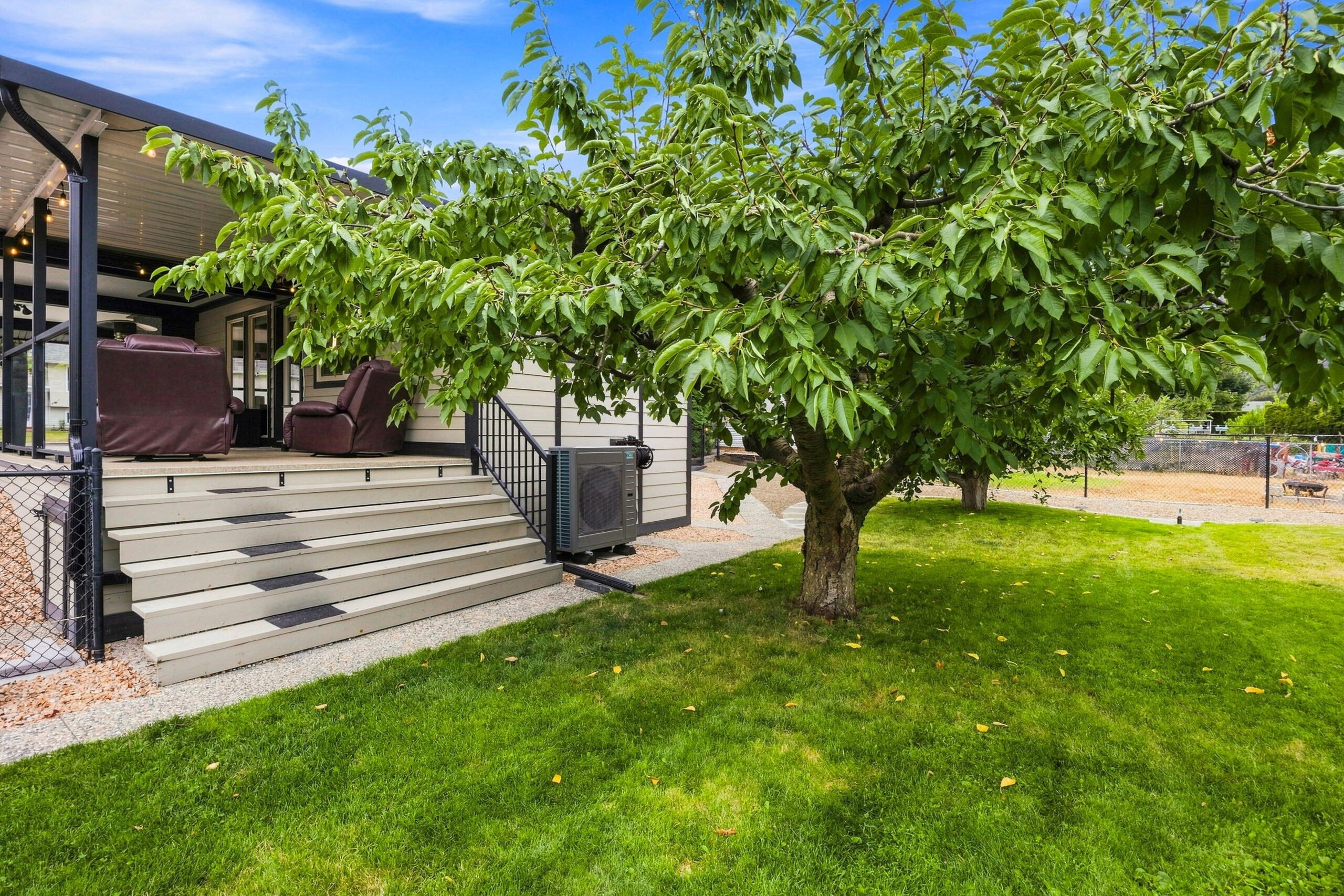 11304 Dunsdon Crescent Summerland V0H 1Z0