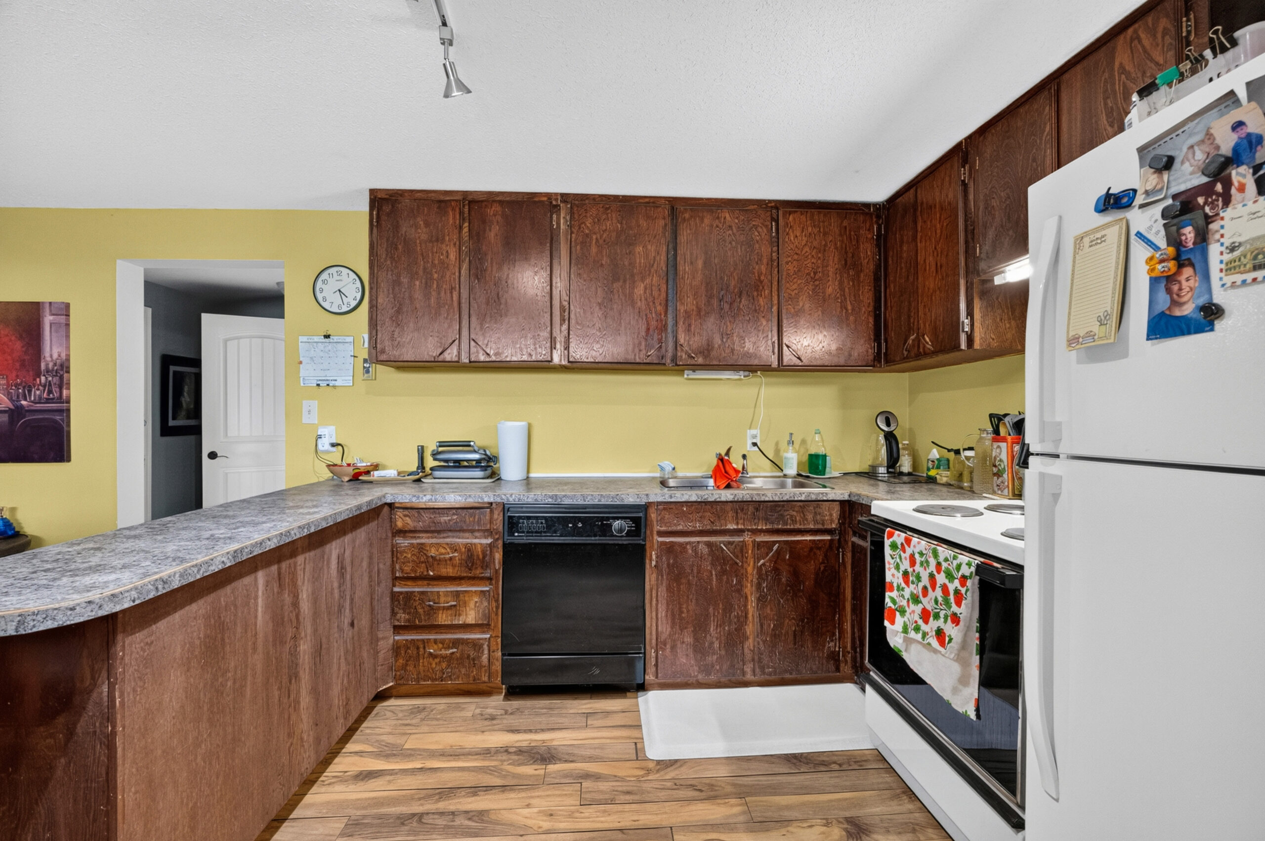 355 & 357 Gwyer Street Penticton V2A 1R2