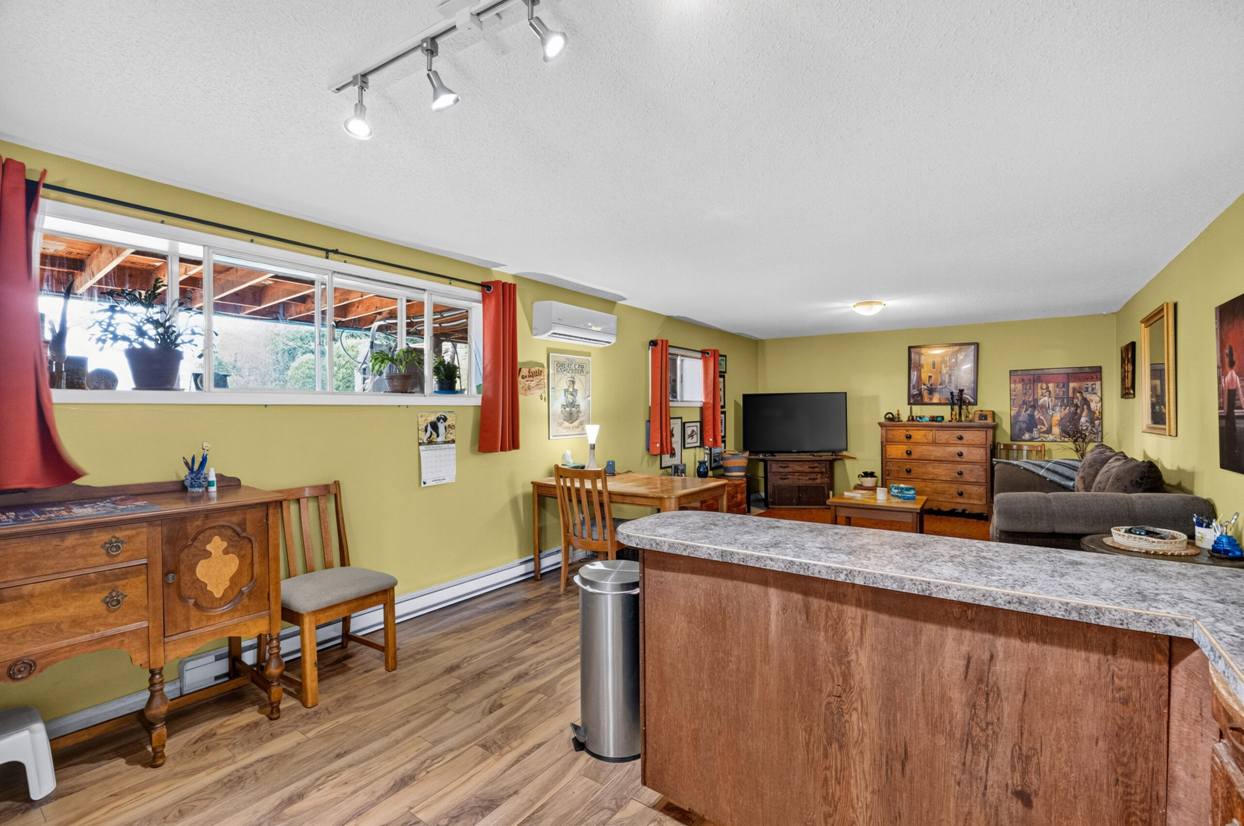 355 & 357 Gwyer Street Penticton V2A 1R2