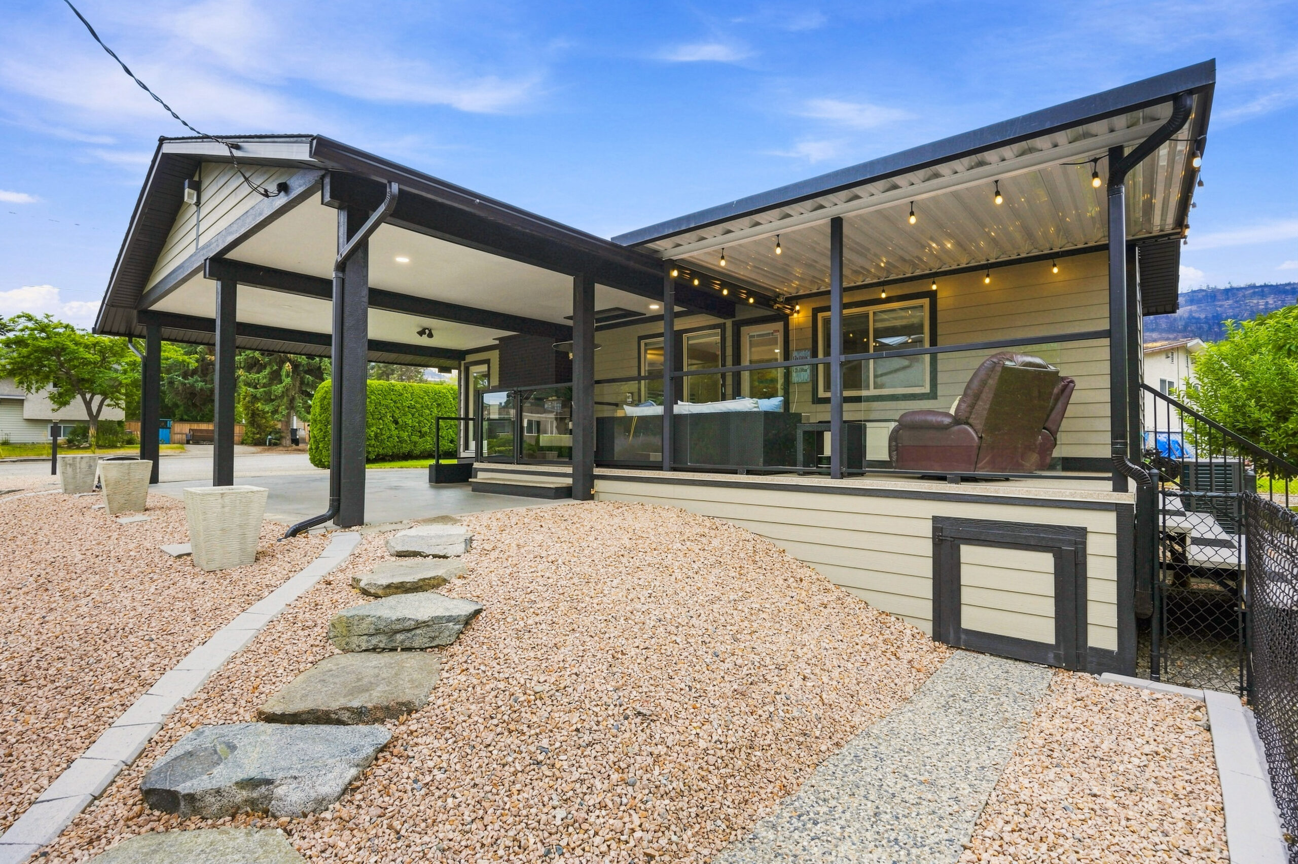 11304 Dunsdon Crescent Summerland V0H 1Z0