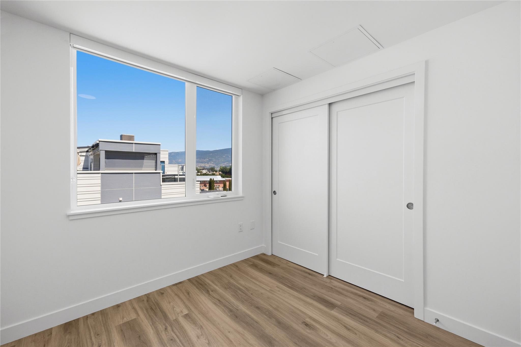 270 Riverside Drive 412 Penticton V2A 5Y5