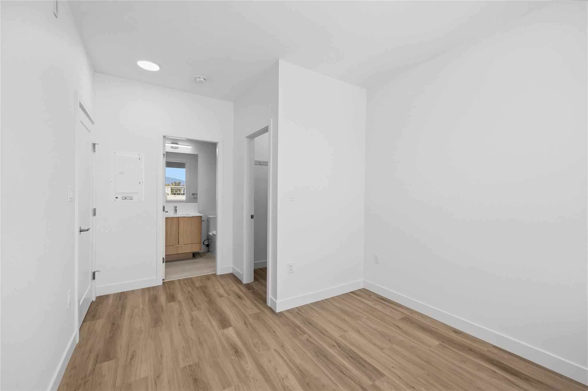270 Riverside Drive 412 Penticton V2A 5Y5