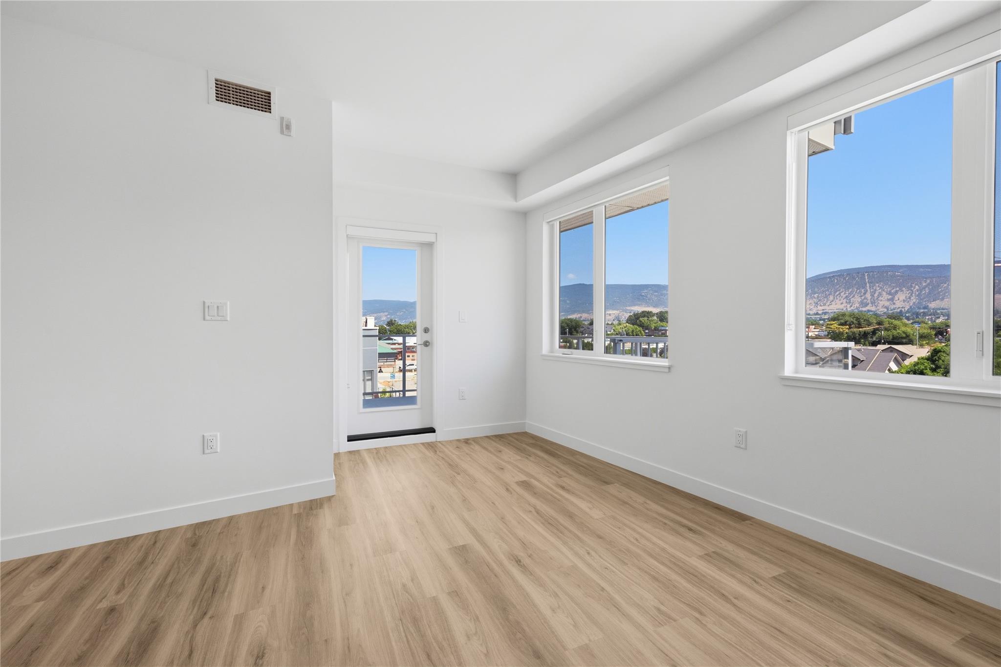 270 Riverside Drive 412 Penticton V2A 5Y5