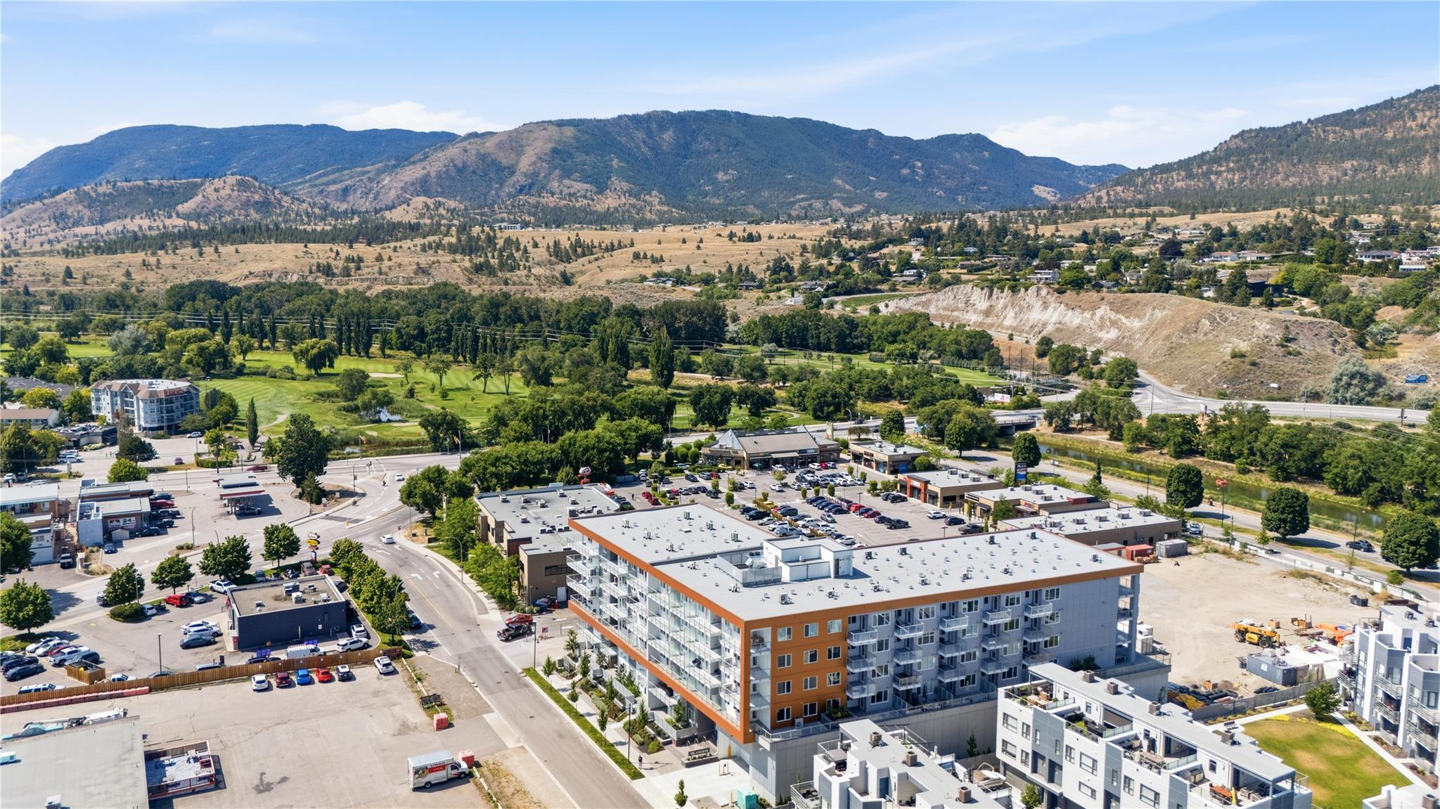 270 Riverside Drive 412 Penticton V2A 5Y5