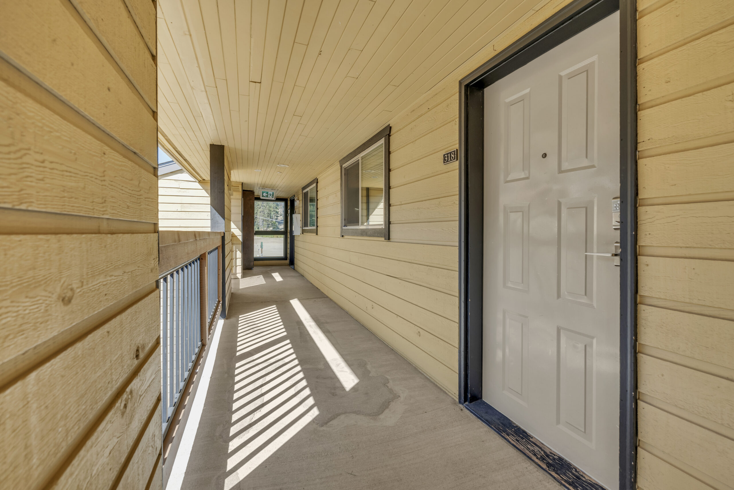 330 Strayhorse Road 318 Apex Mountain V2A 0E2