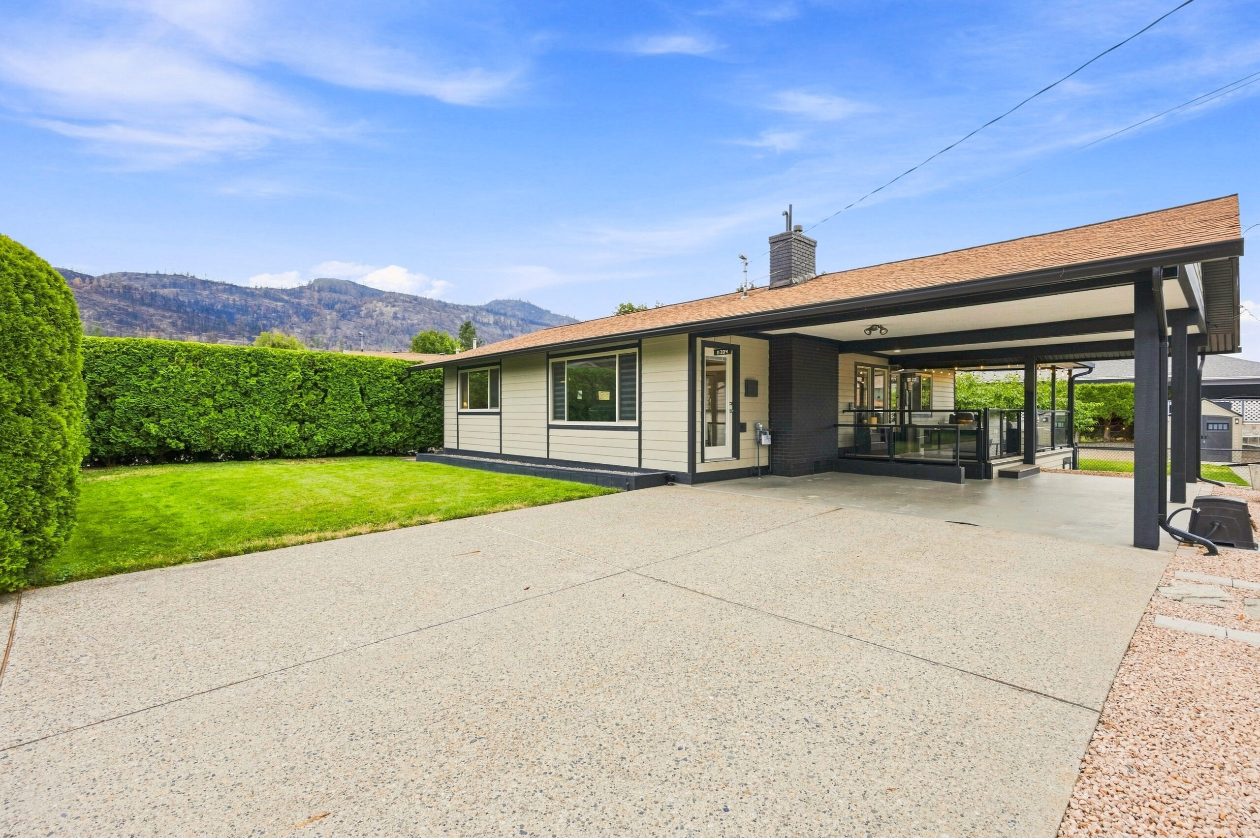 11304 Dunsdon Crescent Summerland V0H 1Z0