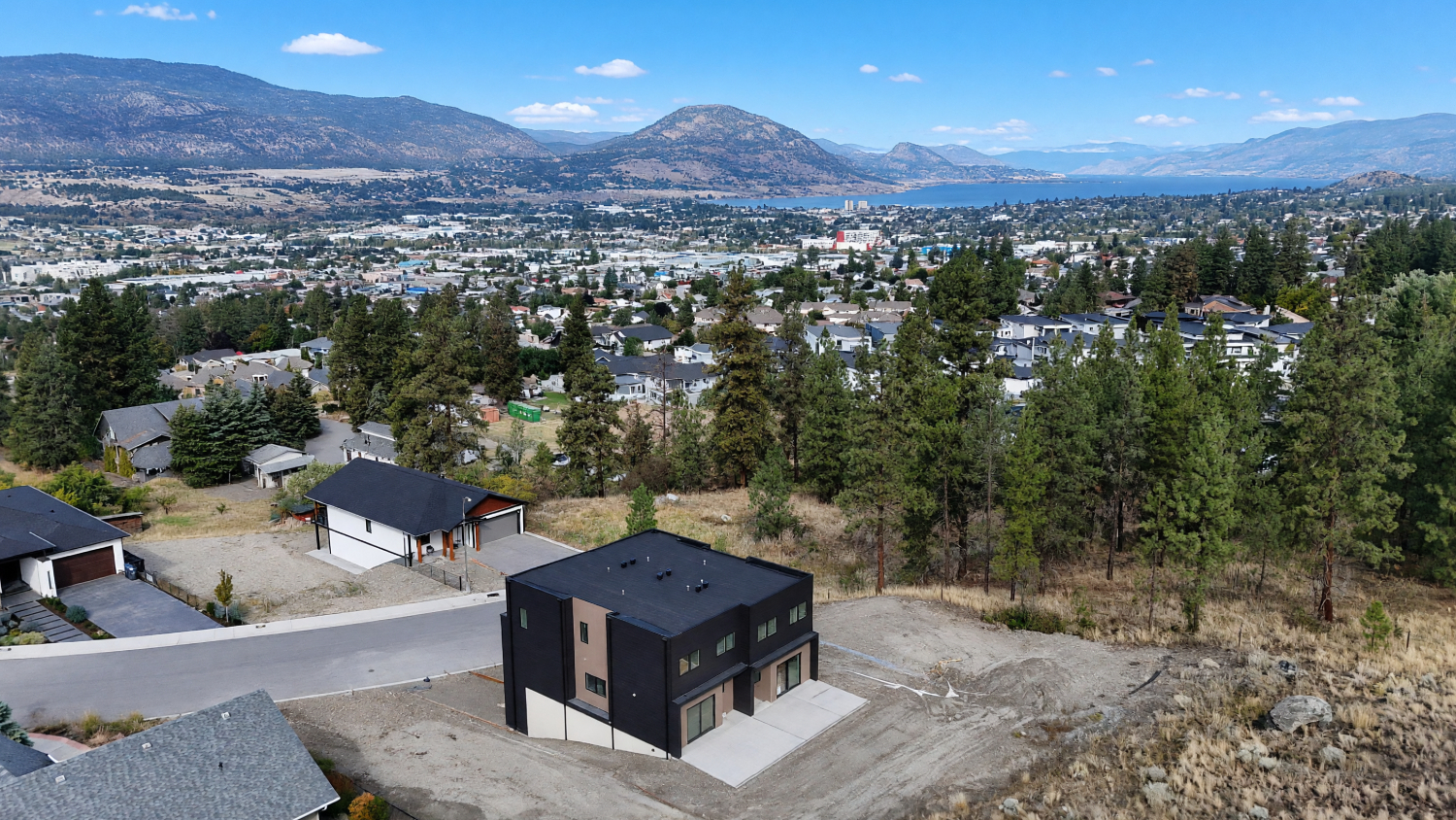 2830 Evergreen Drive 101 Penticton VA 0C2
