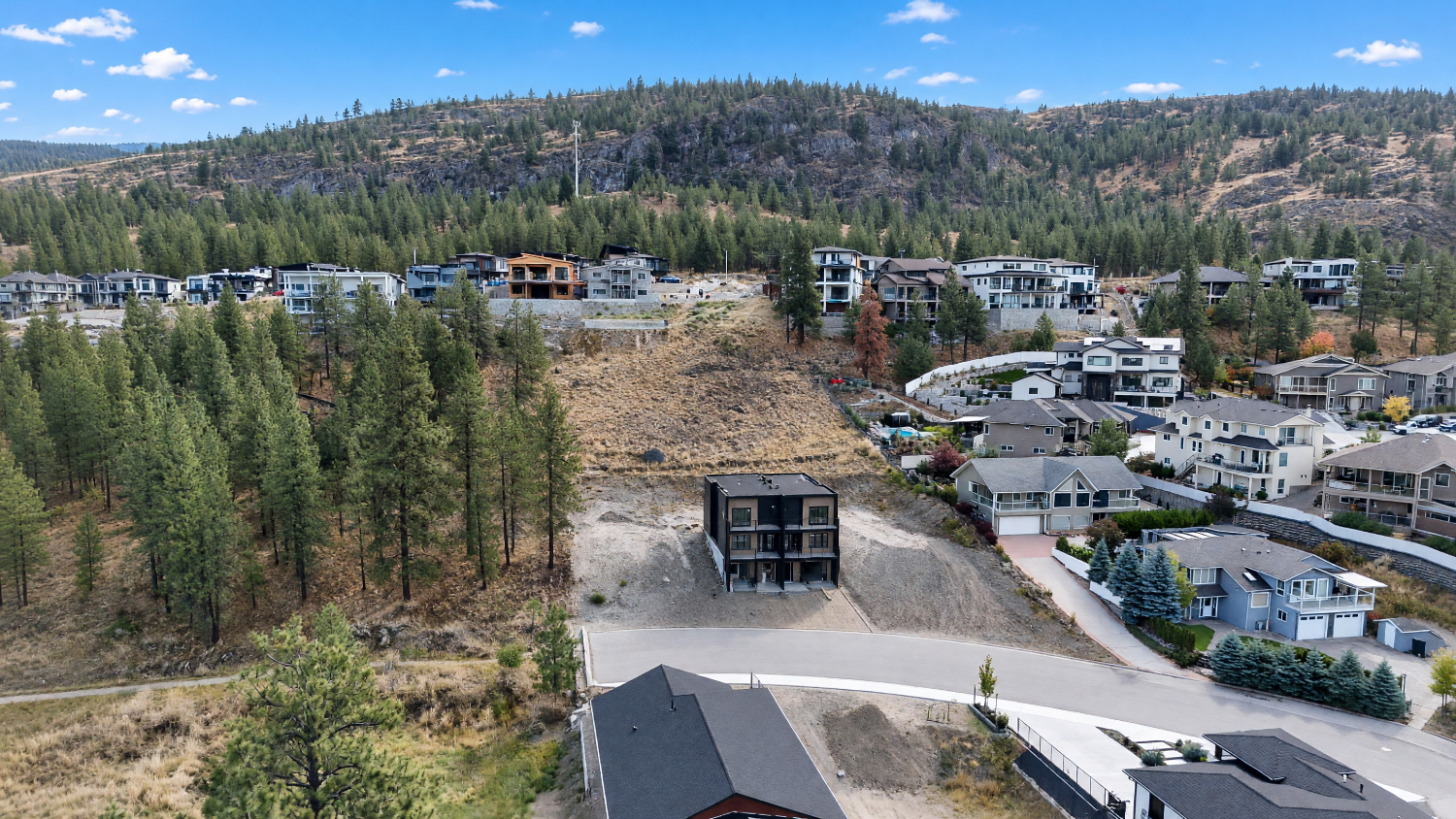 2830 Evergreen Drive 101 Penticton VA 0C2