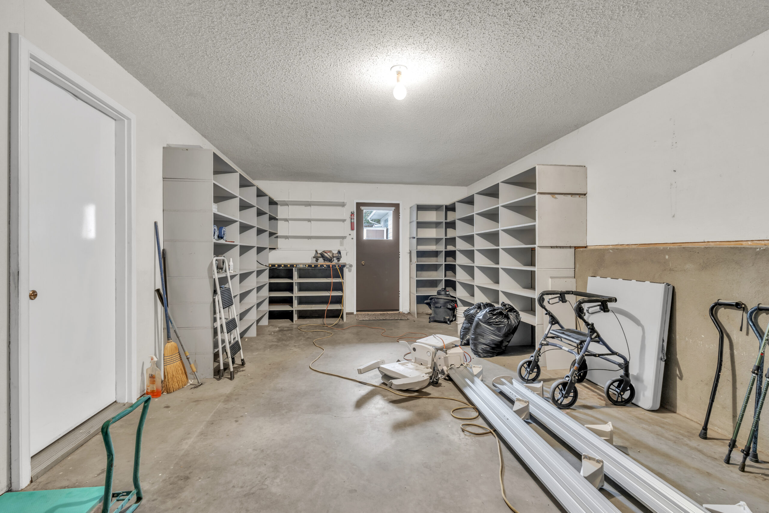 137 Murray Drive Penticton V2A 6W7