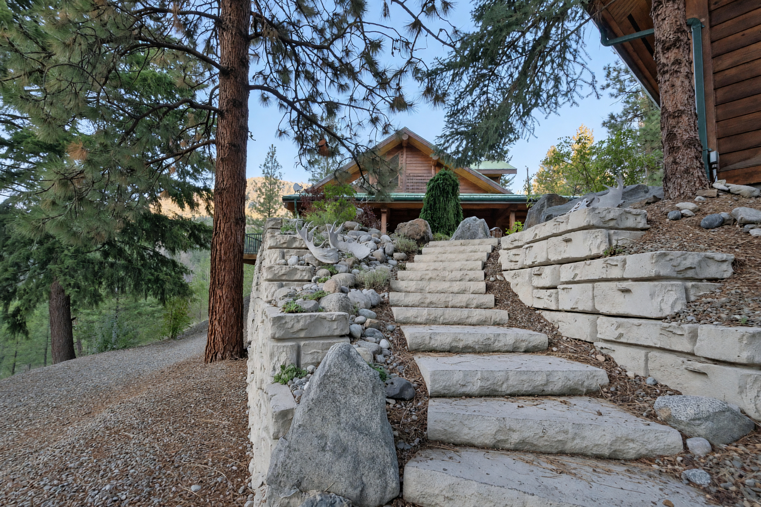 2128 Ryan Road Penticton V2A 8Z1