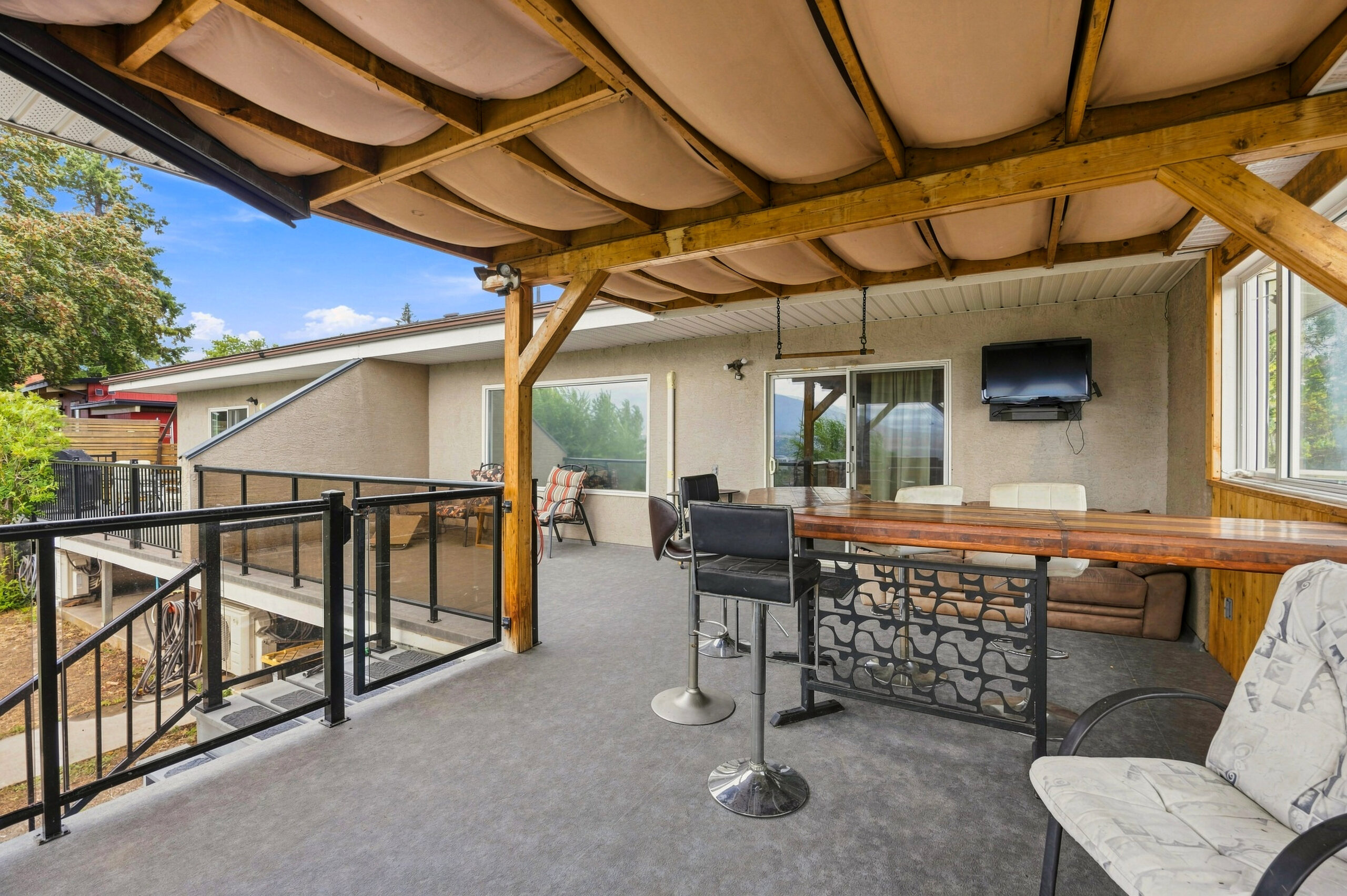 355 & 357 Gwyer Street Penticton V2A 1R2