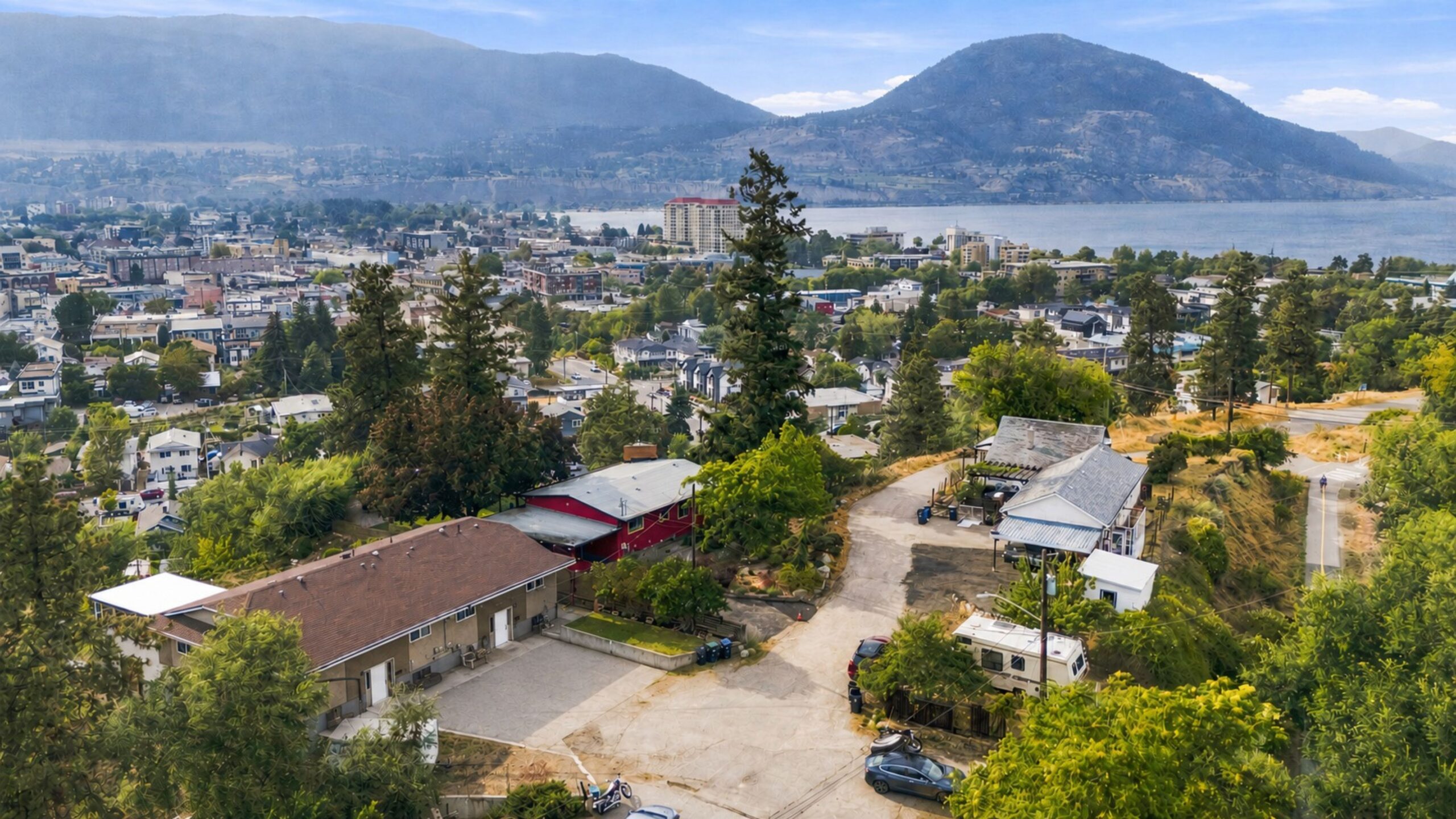 355 & 357 Gwyer Street Penticton V2A 1R2