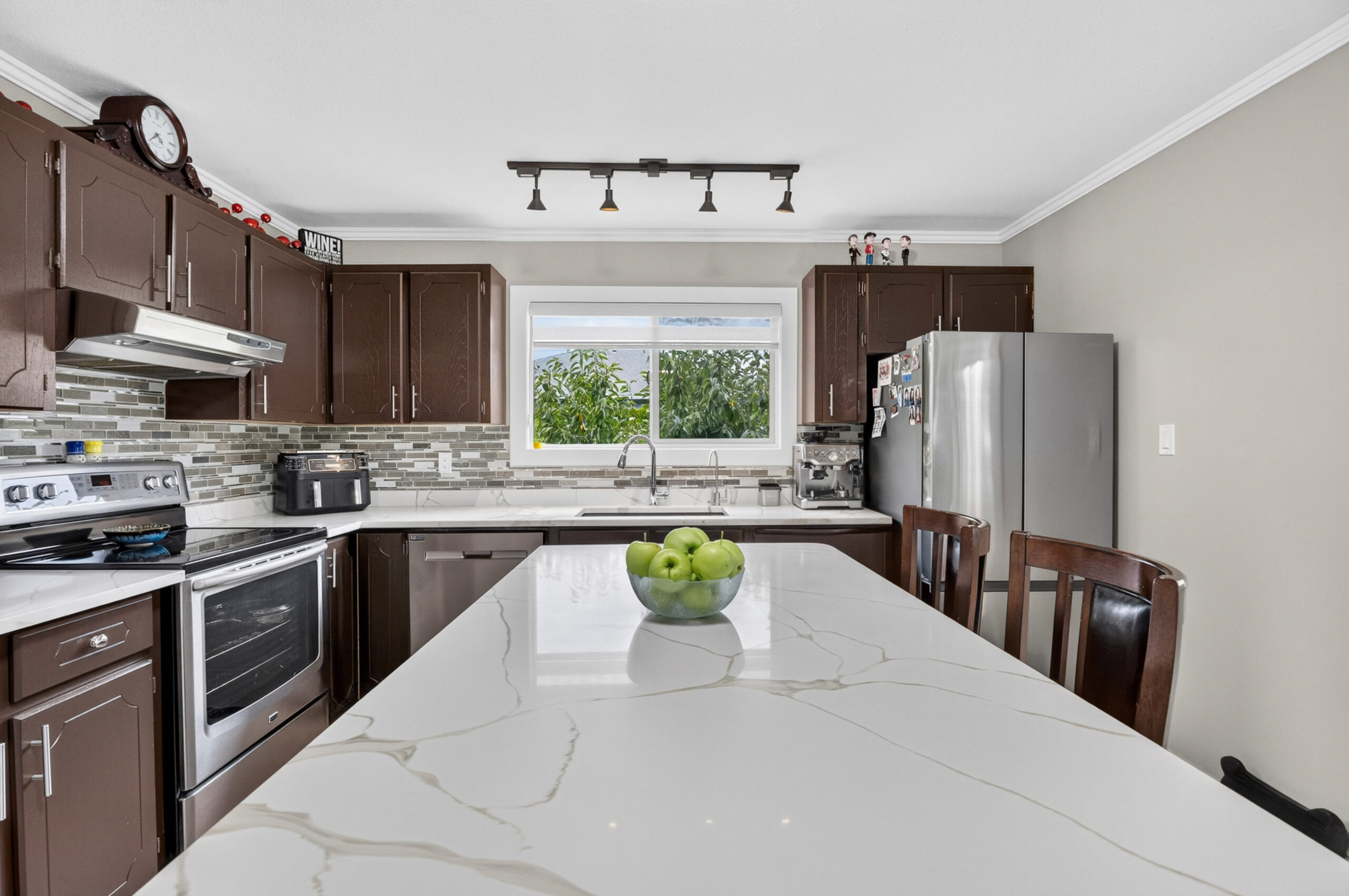 11304 Dunsdon Crescent Summerland V0H 1Z0