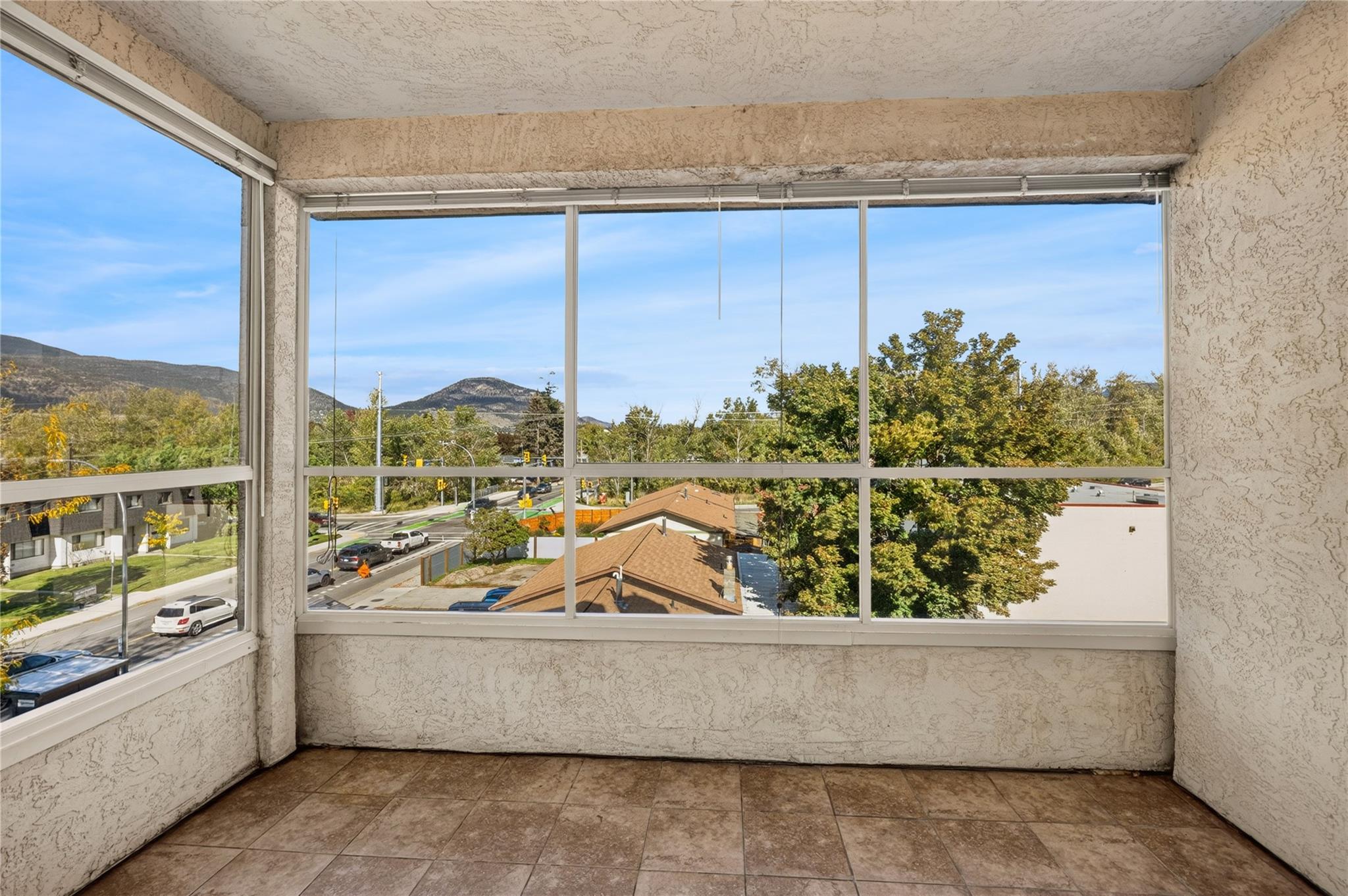 1750 Atkinson Street 301 Penticton V2A 7M6