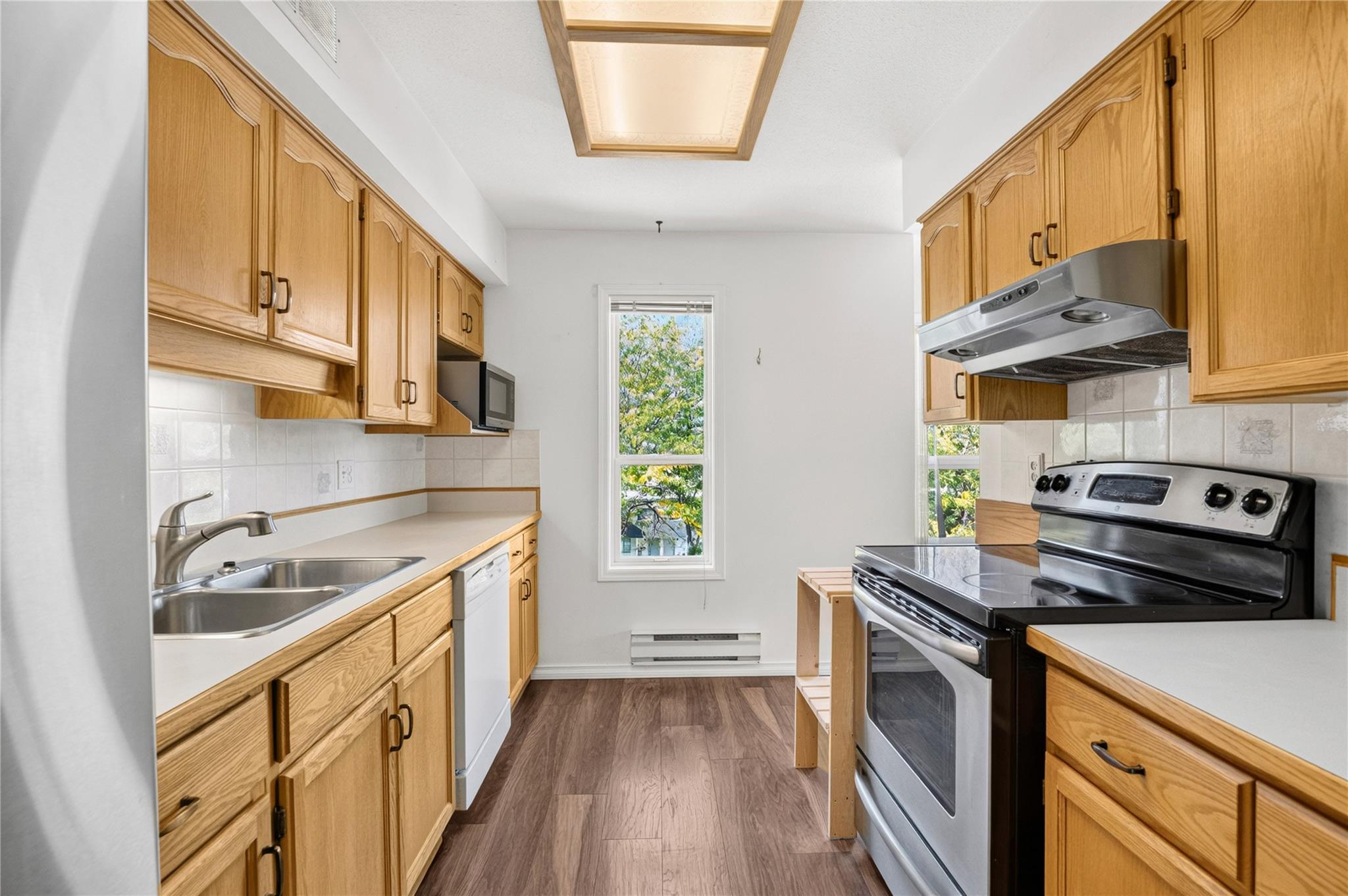 1750 Atkinson Street 301 Penticton V2A 7M6