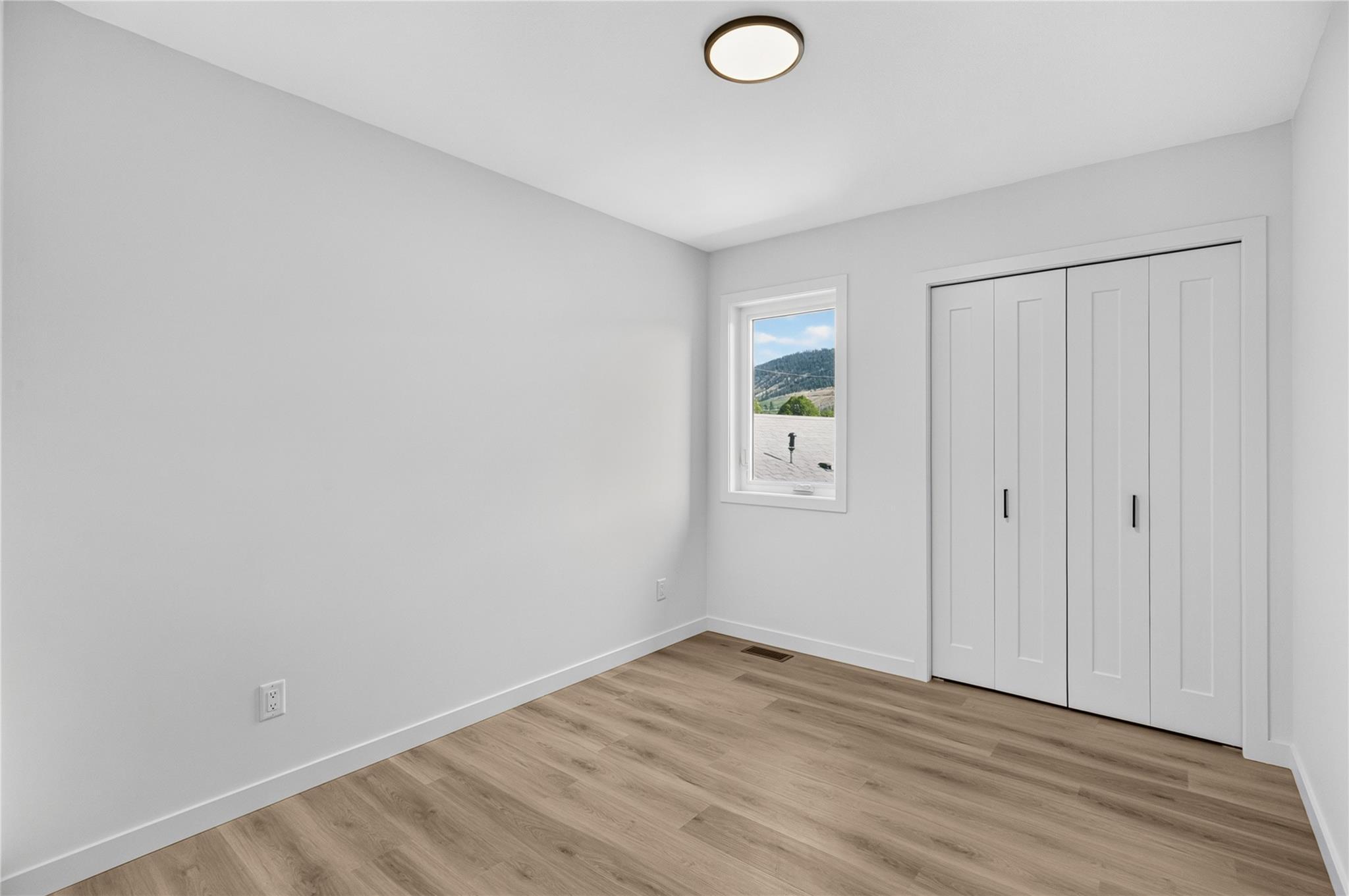 424 Bennett Avenue 104 Penticton V2A 2P6