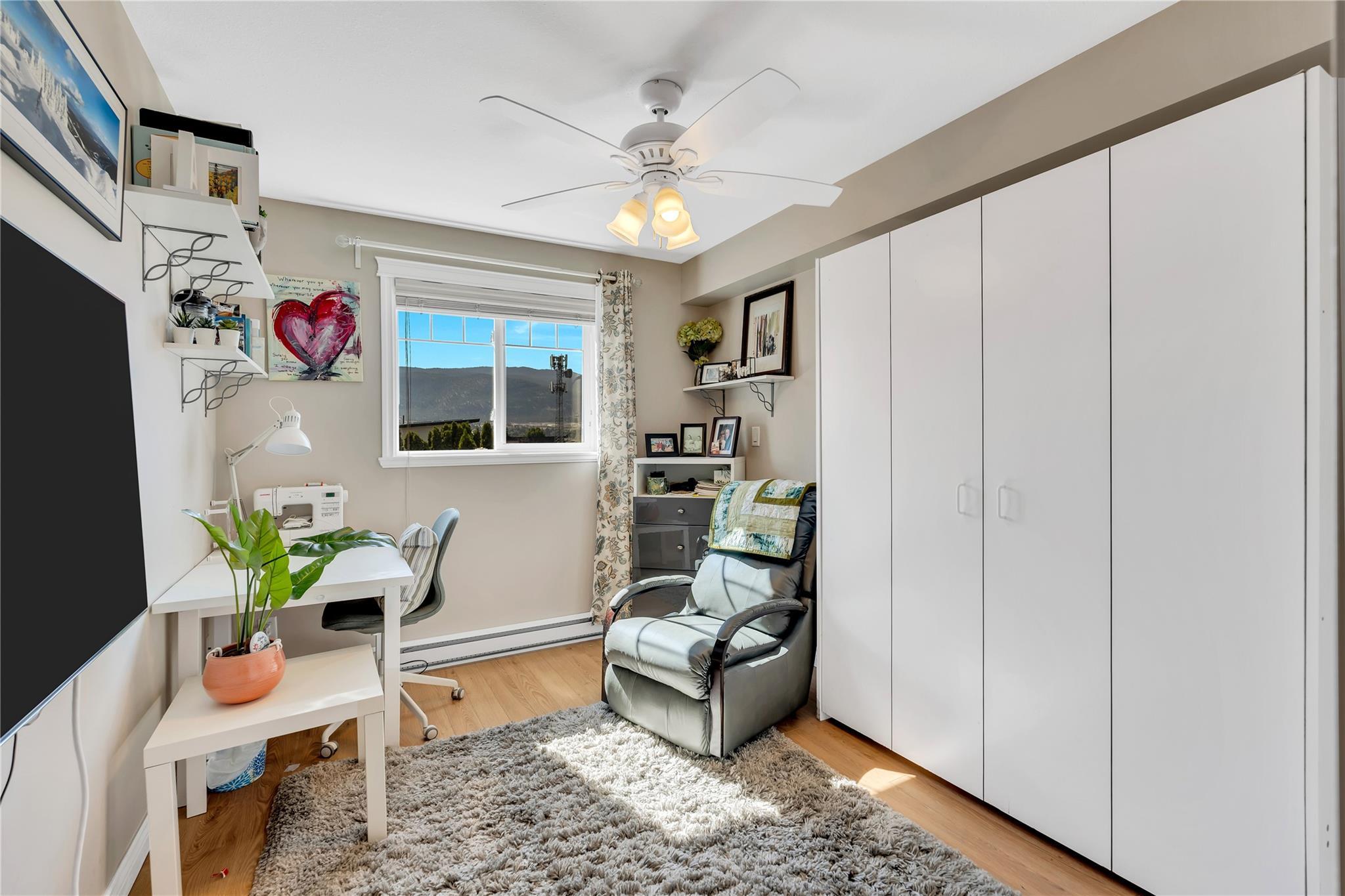 101 Cossar Avenue 203 Penticton V2A 2V3