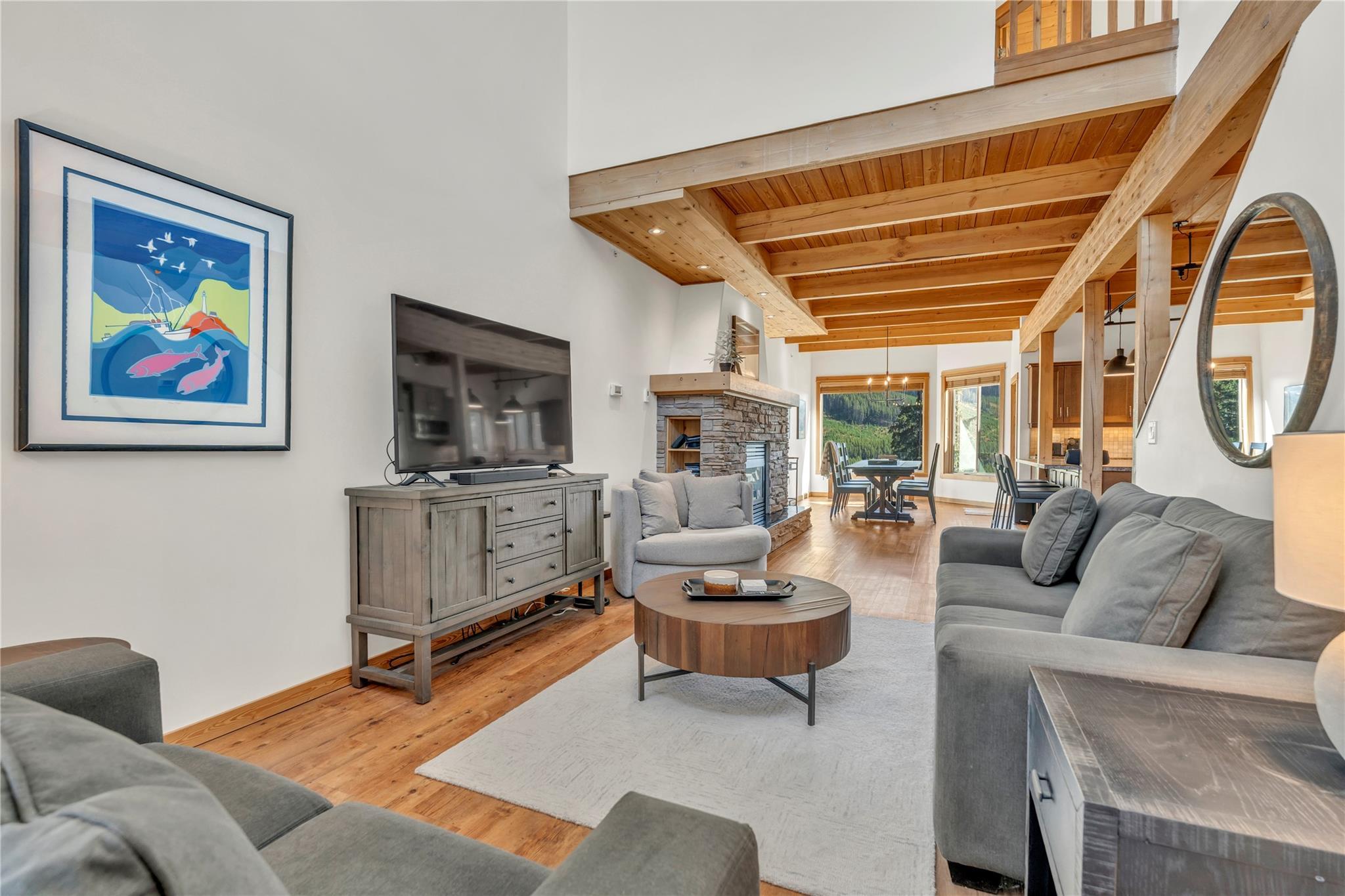 306 Clearview Road 14 Apex Mountain V0H 1K0